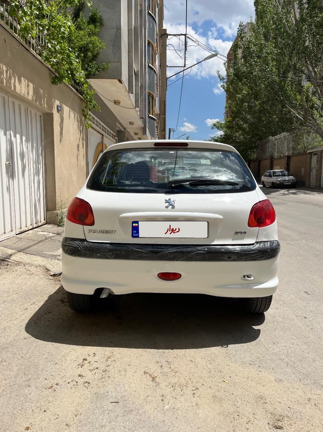 پژو 206 تیپ 2 - 1395