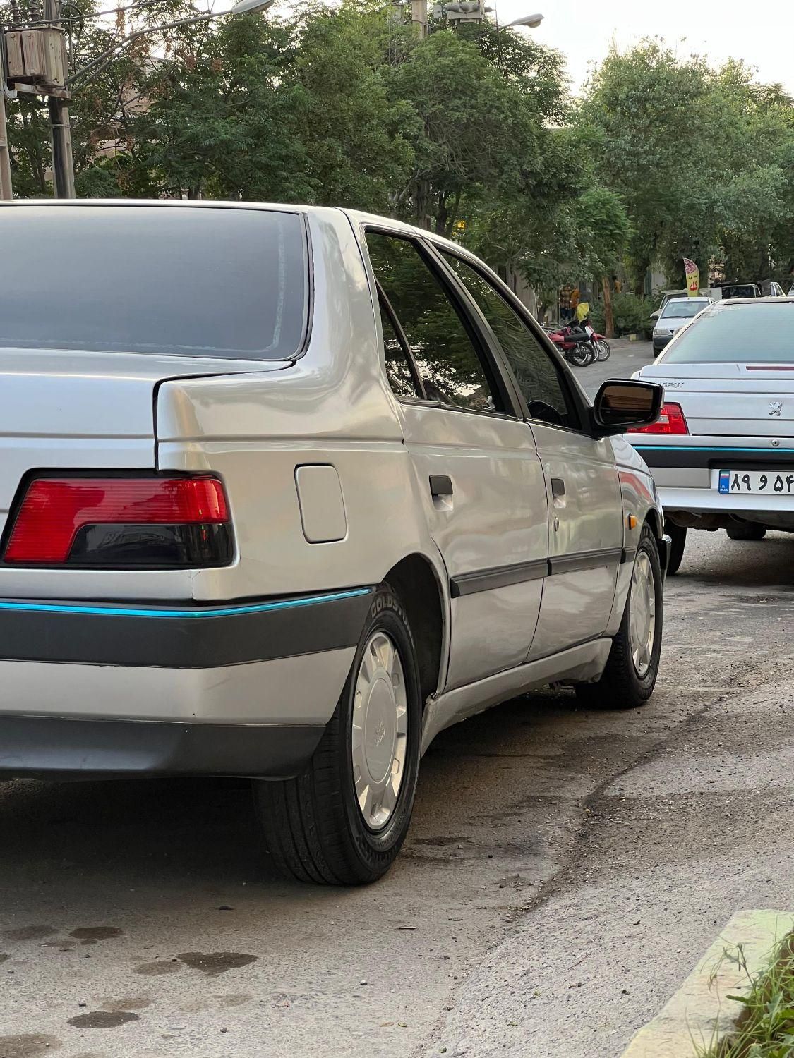 پژو 405 GLX - 1386