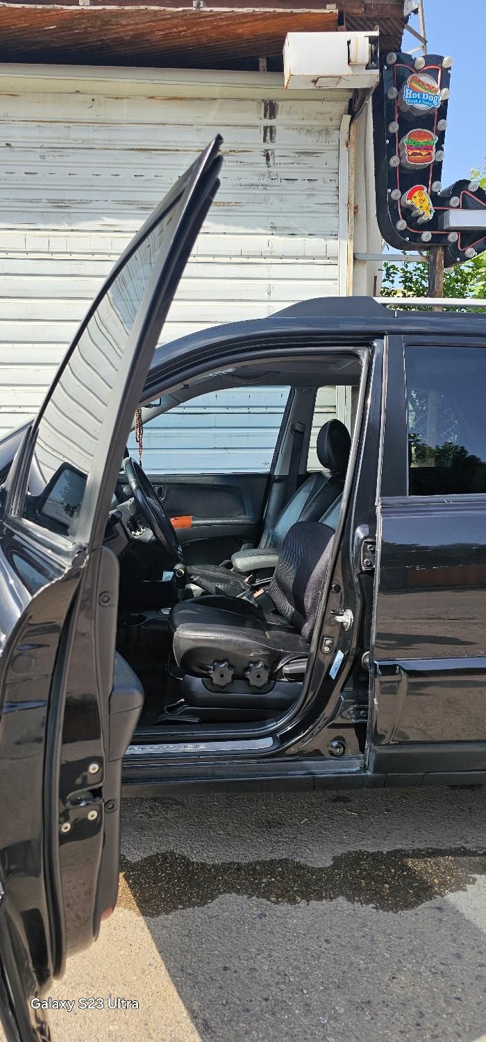 کیا اسپورتیج 6 سیلندر 2700cc - 2010