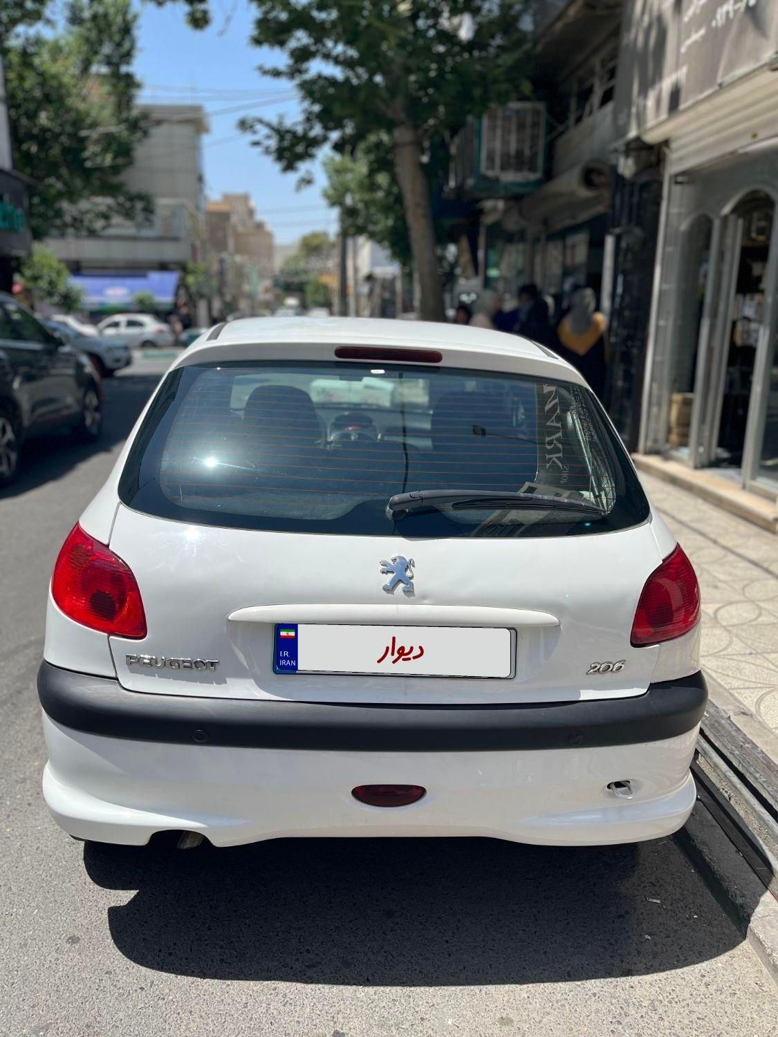 پژو 206 تیپ 5 - 1396