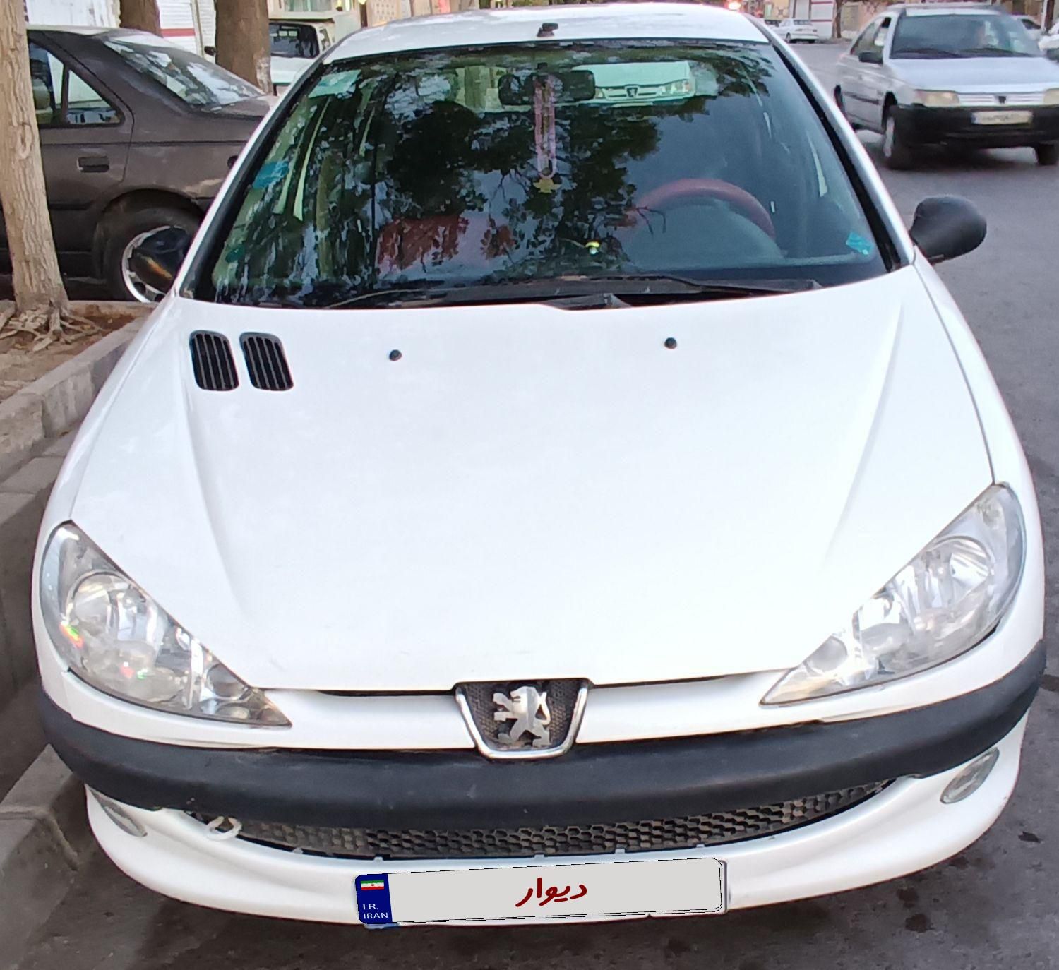 پژو 206 SD v1 - 1390