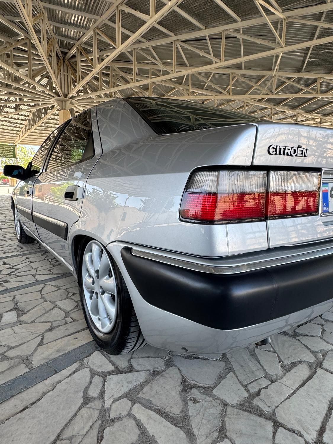 سیتروئن زانتیا X - 2005