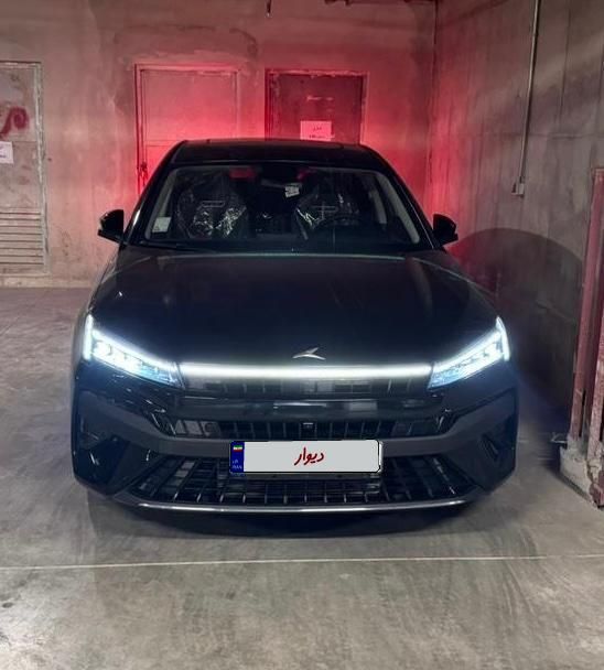 کی ام سی J7 اتوماتیک - 2024