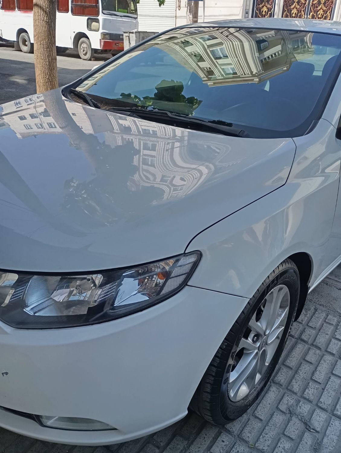 خودرو کیا، سراتو مونتاژ آگهی ann_17921774