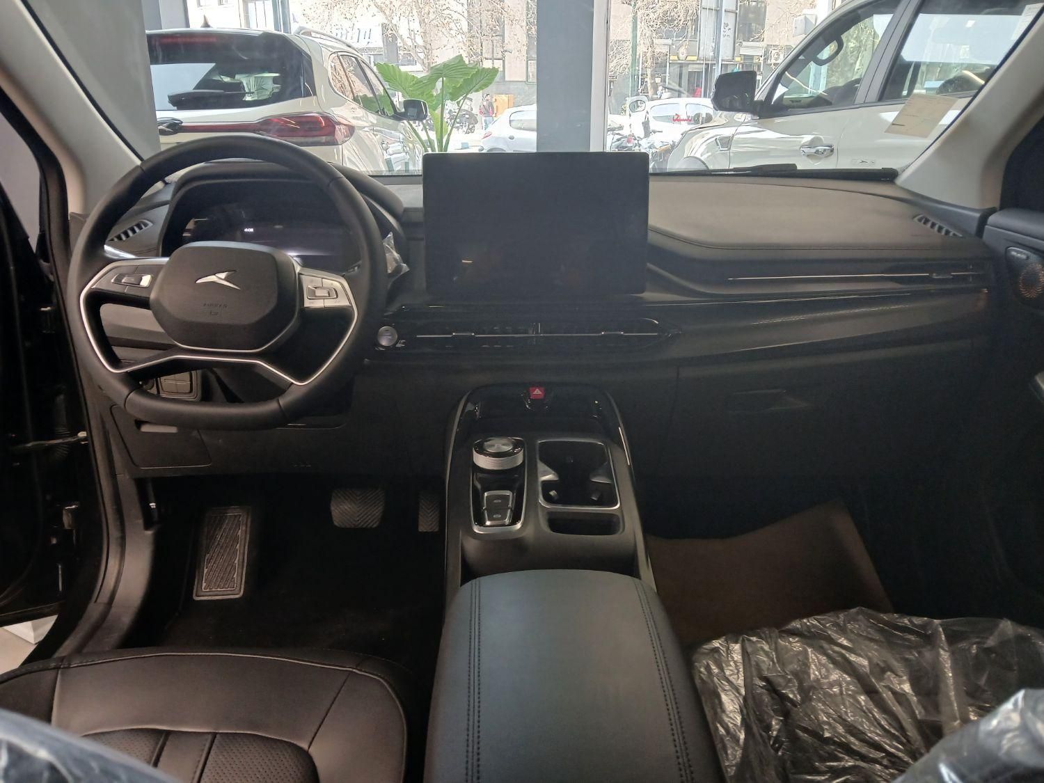 کی ام سی X5 ۱.۵ لیتر توربو - 2025
