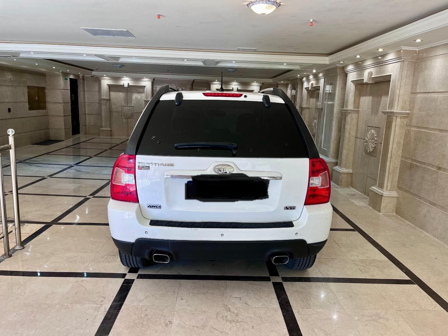 کیا اسپورتیج 6 سیلندر 2700cc - 2010