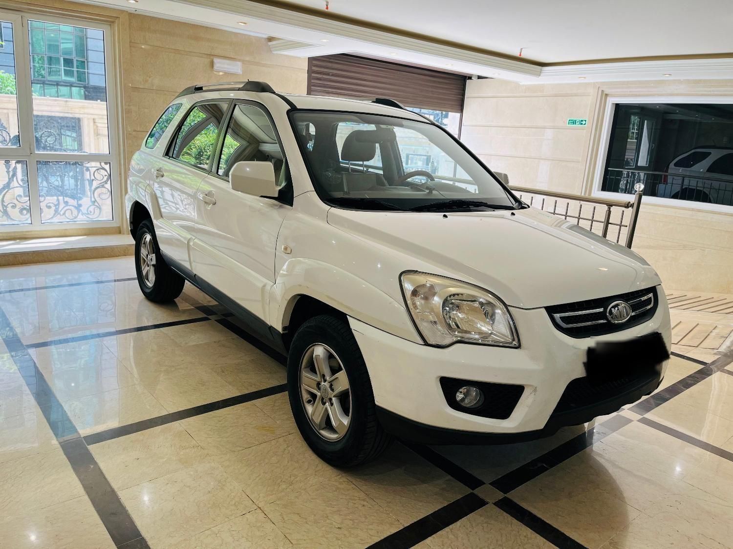 کیا اسپورتیج 6 سیلندر 2700cc - 2010
