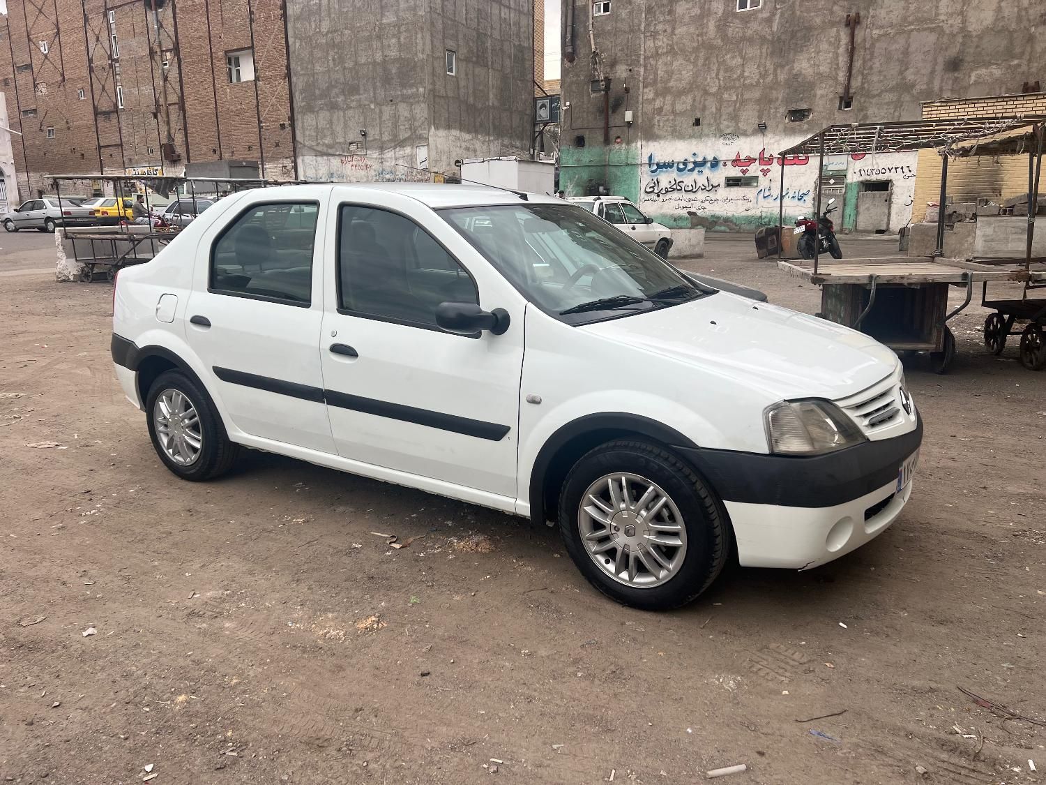 خودرو رنو، پارس تندر آگهی ann_17922280
