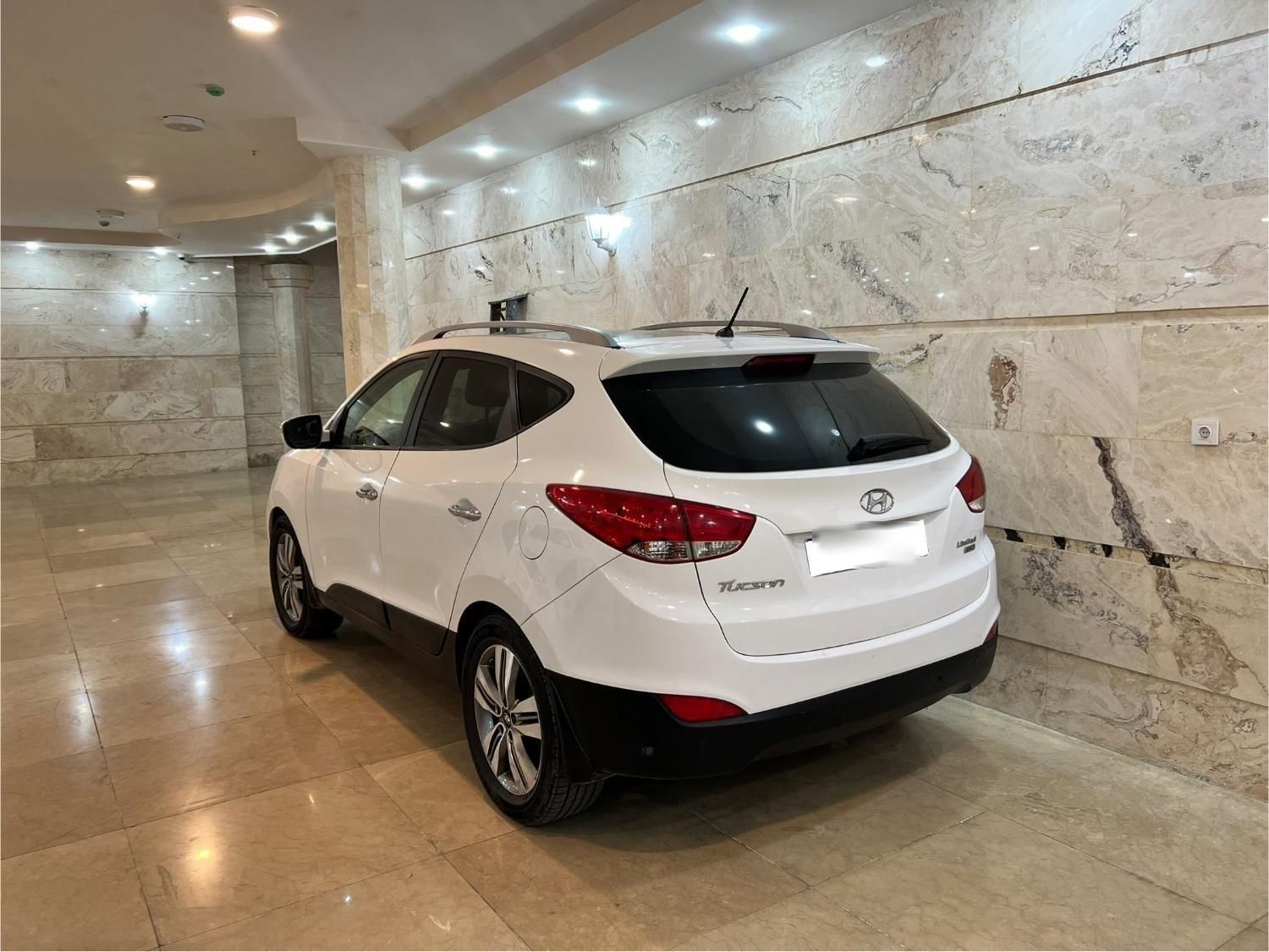 هیوندای توسان 2.4 لیتر - 2014