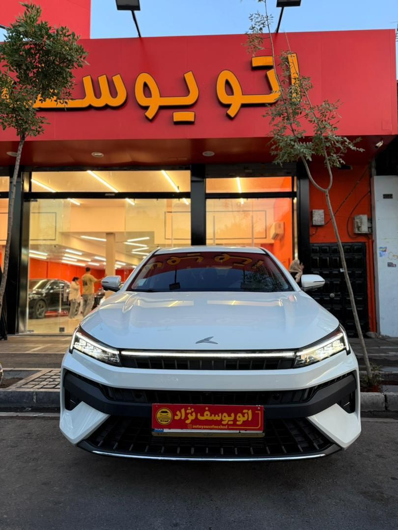 خودرو کی ام سی، J7 آگهی ann_17922420
