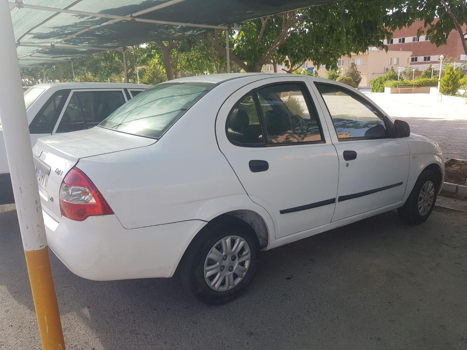 تیبا صندوق دار SX - 1398