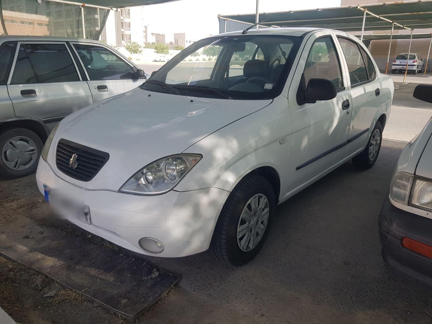 تیبا صندوق دار SX - 1398