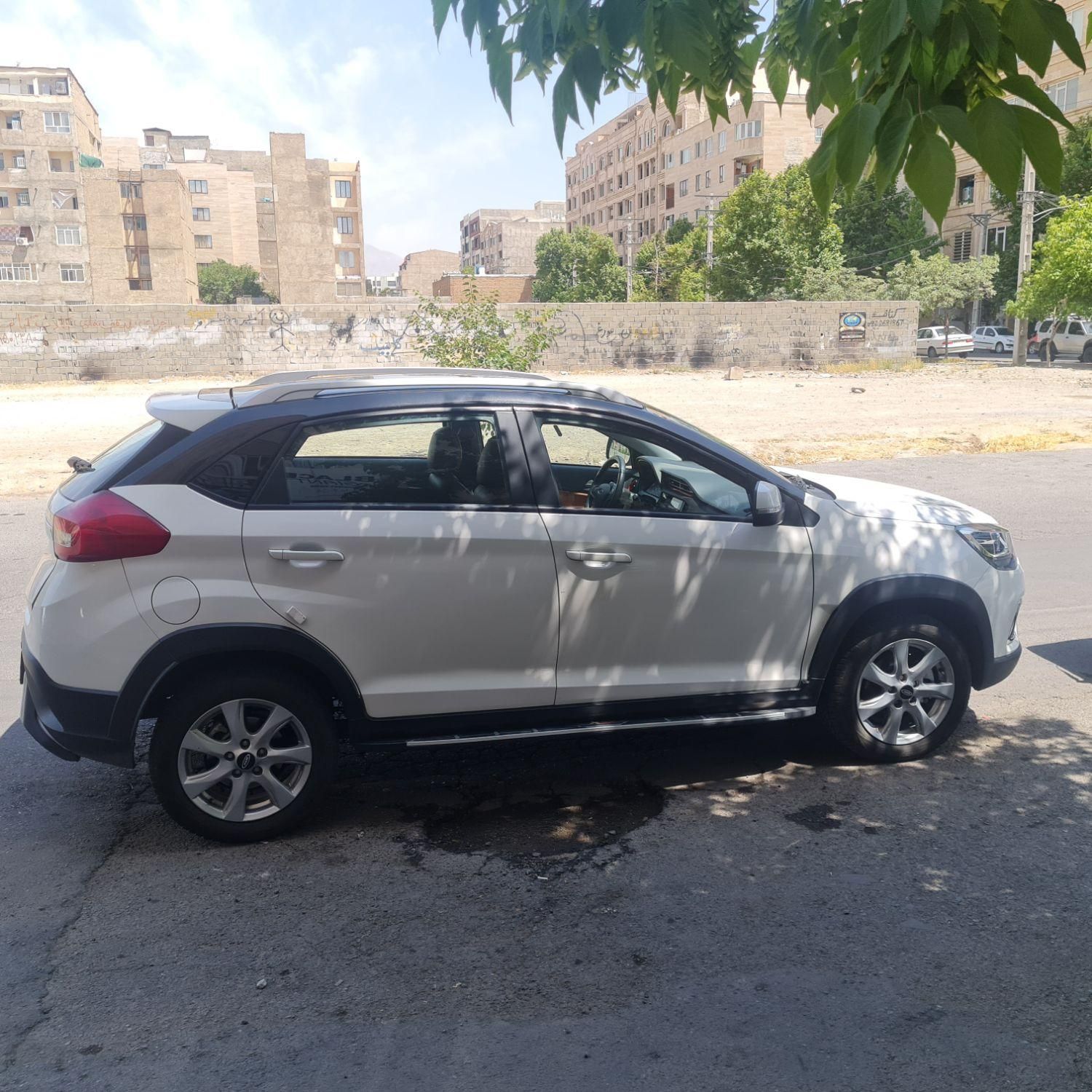 ام وی ام X22 دنده ای اسپرت اکسلنت - 2023