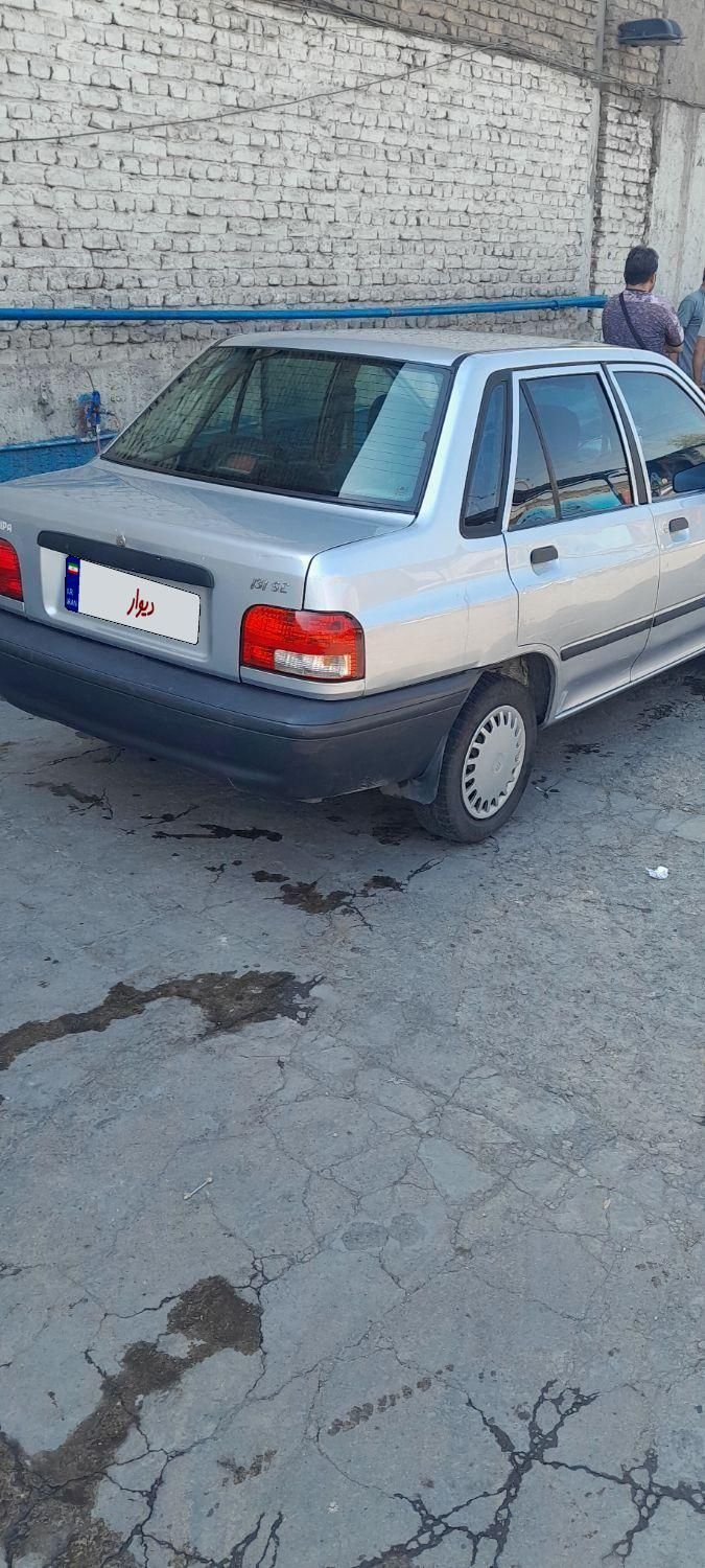 پراید صبا دنده‌ای - 1384