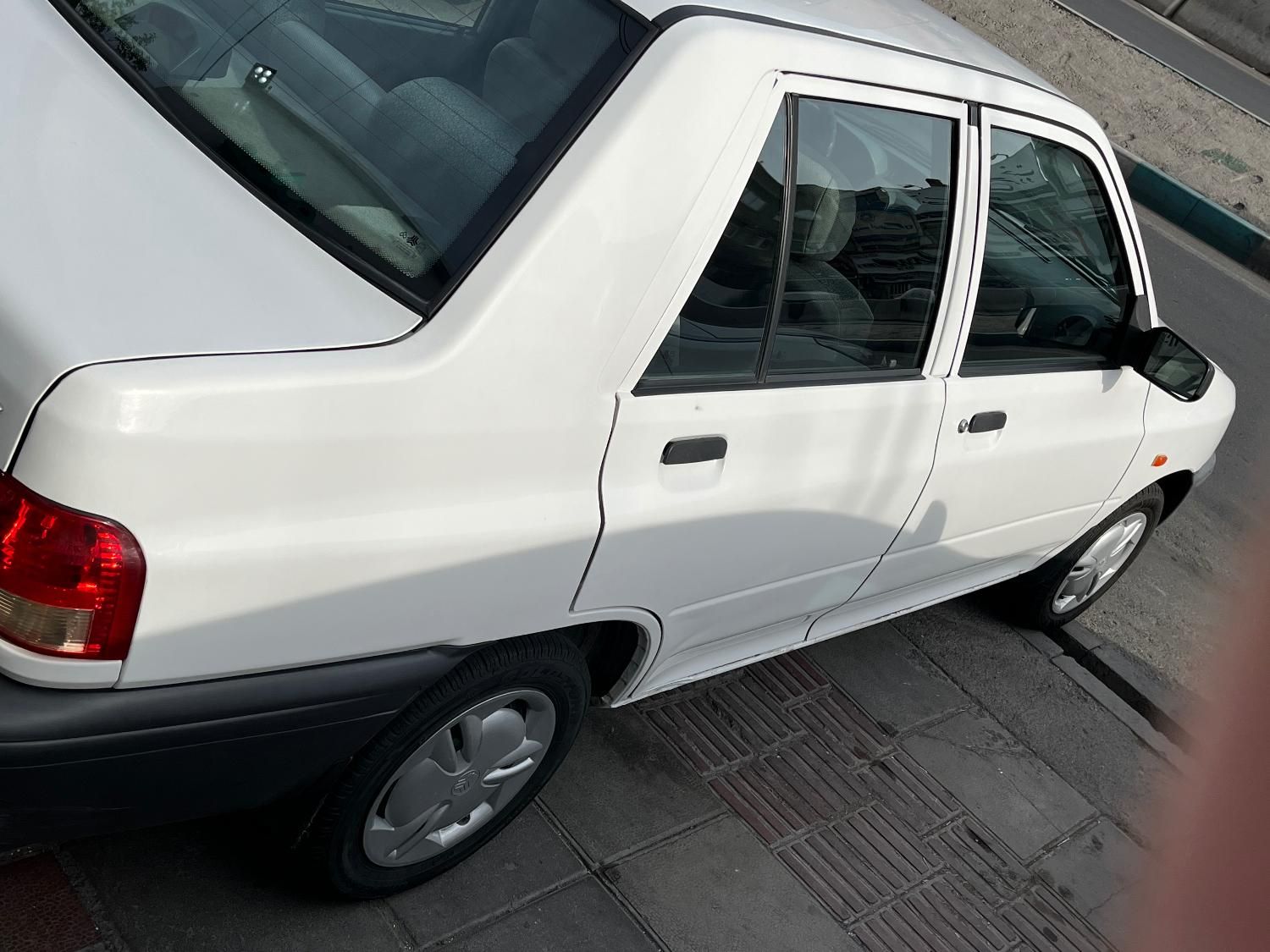 پژو 206 SD v8 - 1396