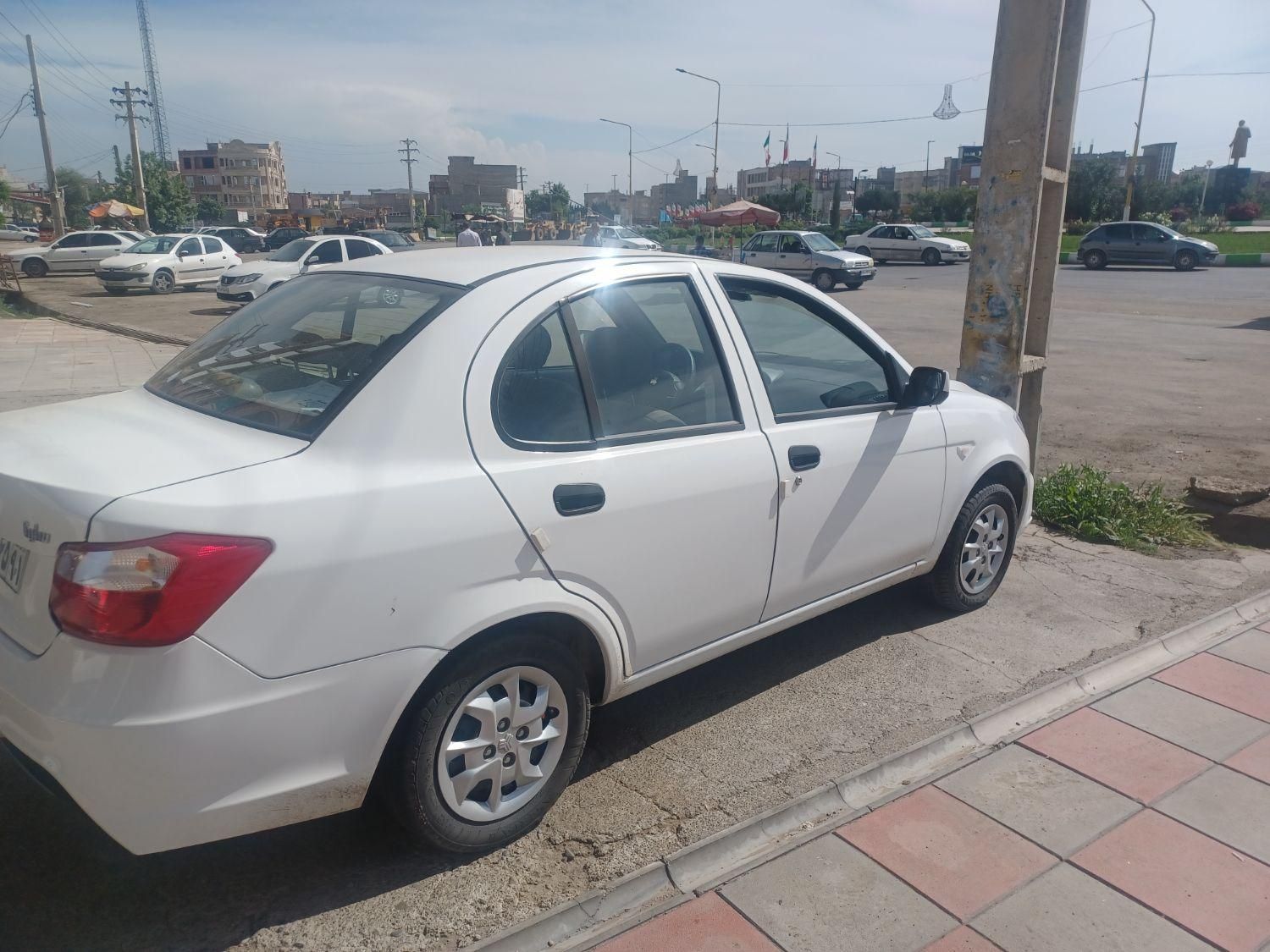 ساینا S دنده ای بنزینی - 1403