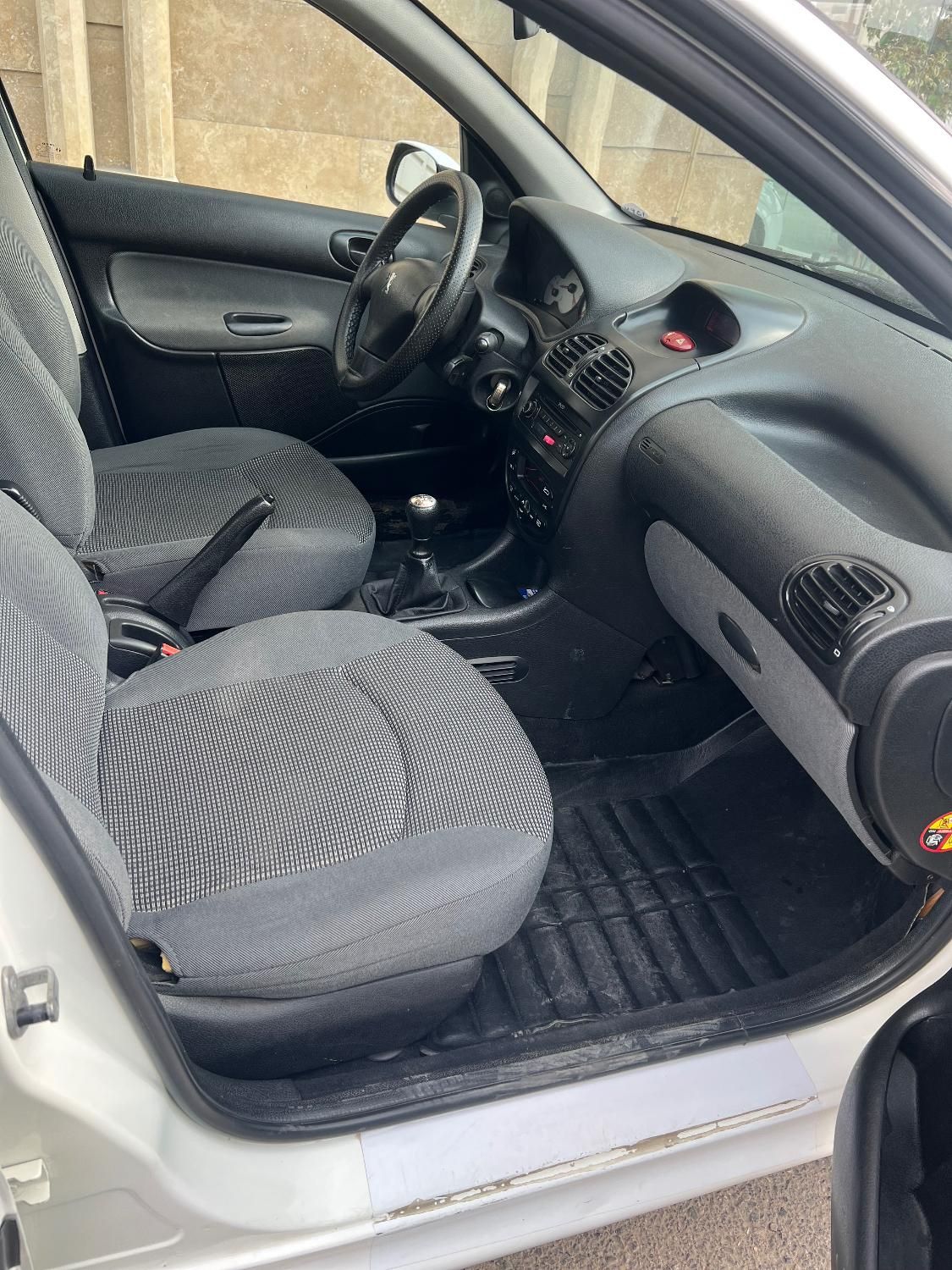 پژو 206 SD v8 - 1396