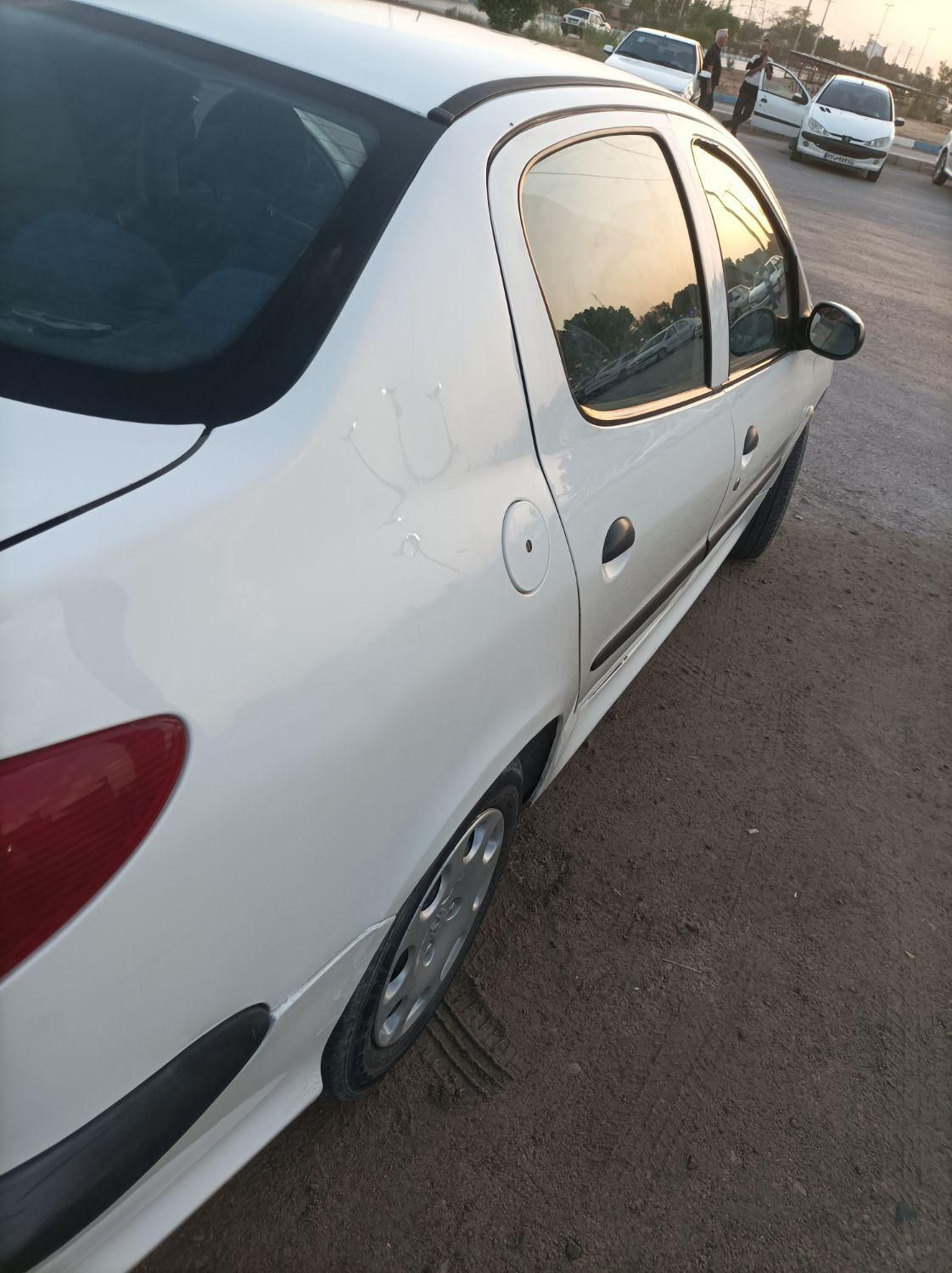 پژو 206 SD v8 - 1392
