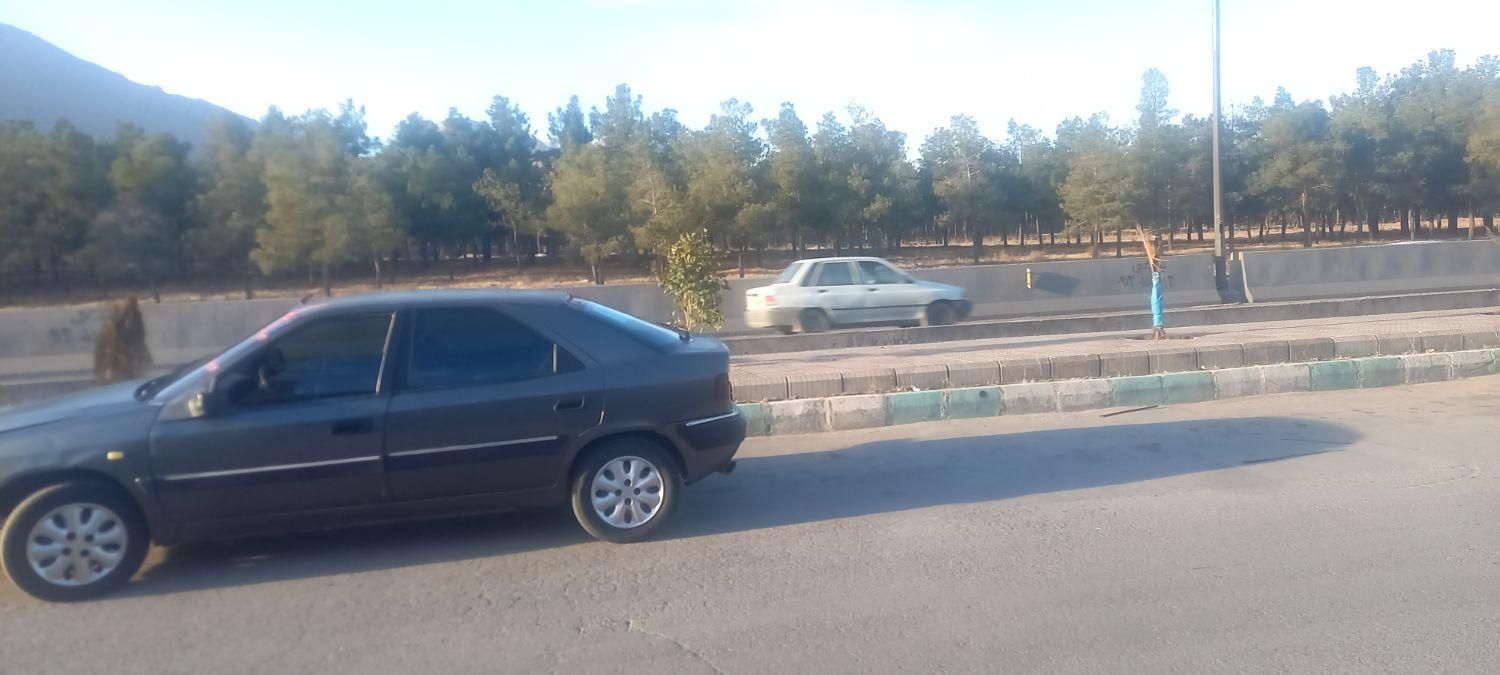 سیتروئن زانتیا X - 2005
