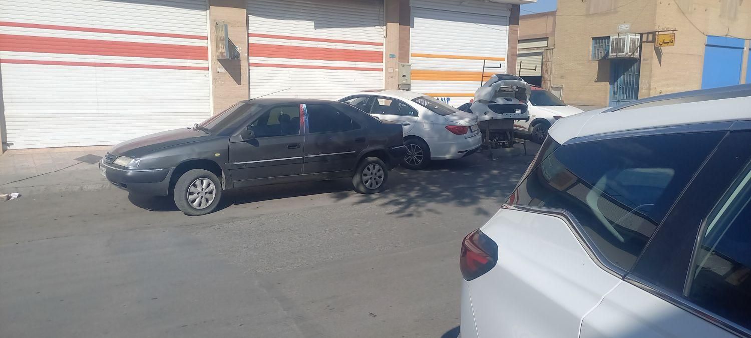 سیتروئن زانتیا X - 2005