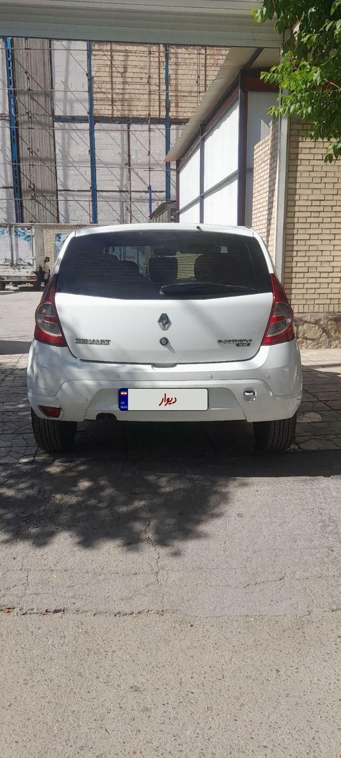 رنو ساندرو اتوماتیک - 1397