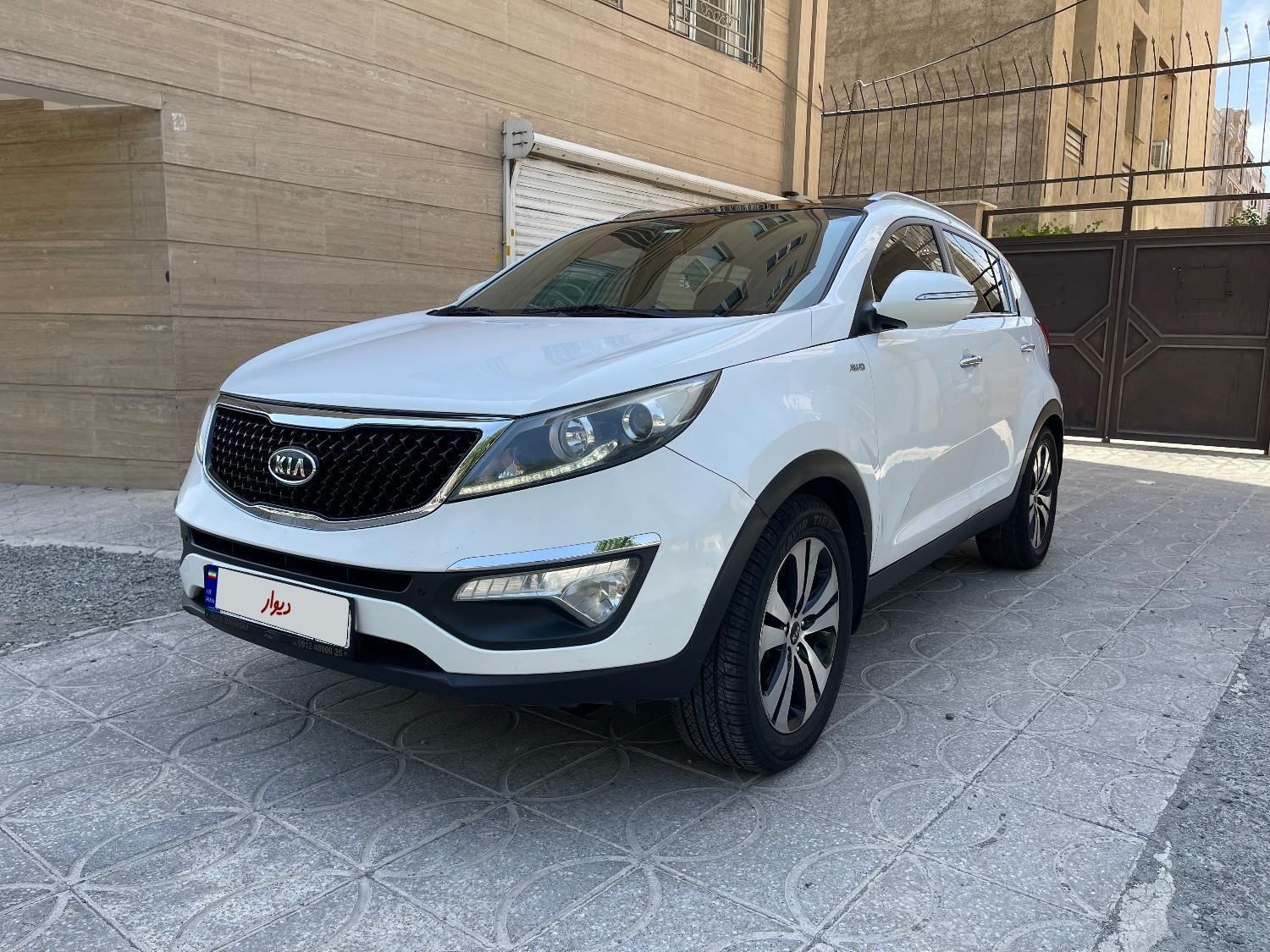 کیا اسپورتیج 4 سیلندر 2400cc - 2011