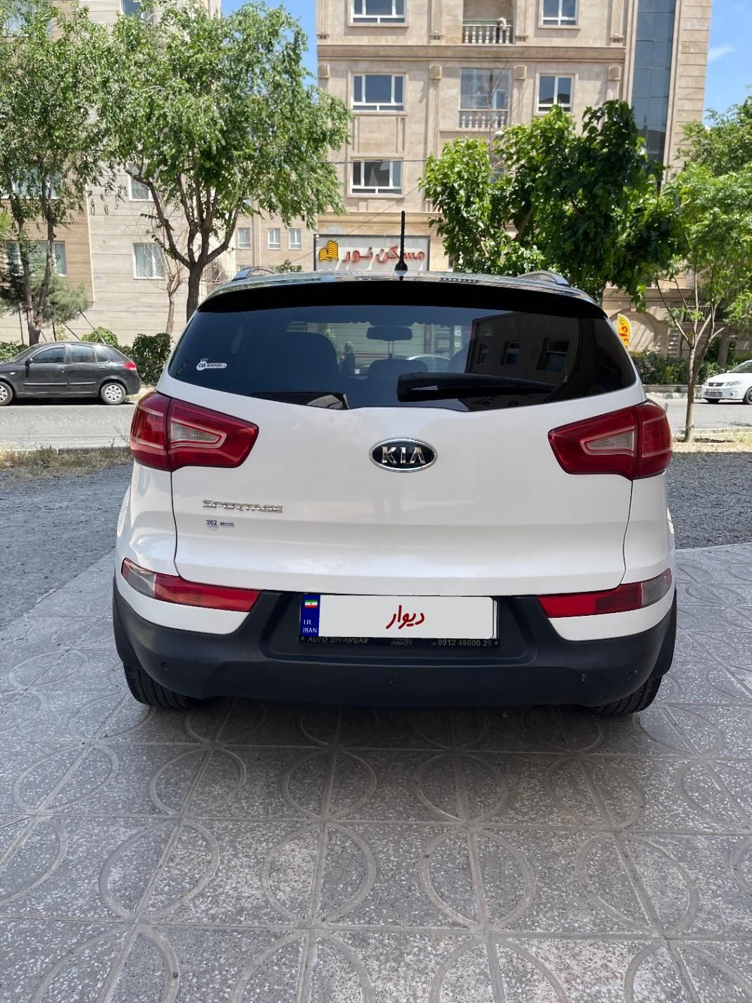 کیا اسپورتیج 4 سیلندر 2400cc - 2011