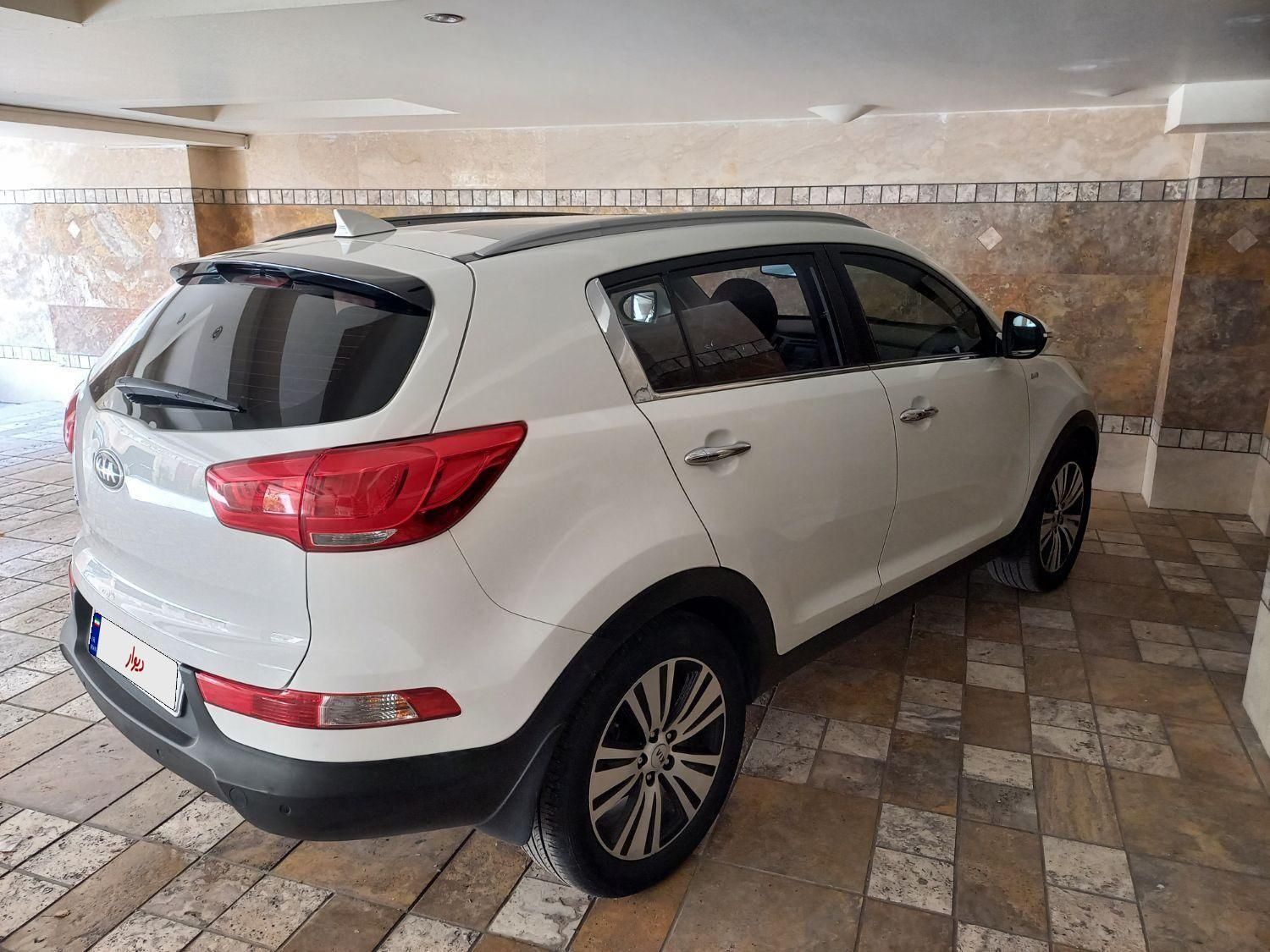 کیا اسپورتیج 4 سیلندر 2400cc - 2015
