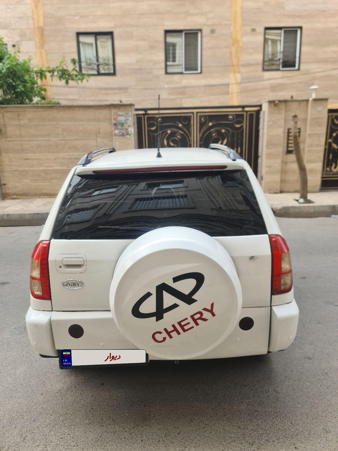 ام وی ام X33 دنده‌ای ساده - 2014