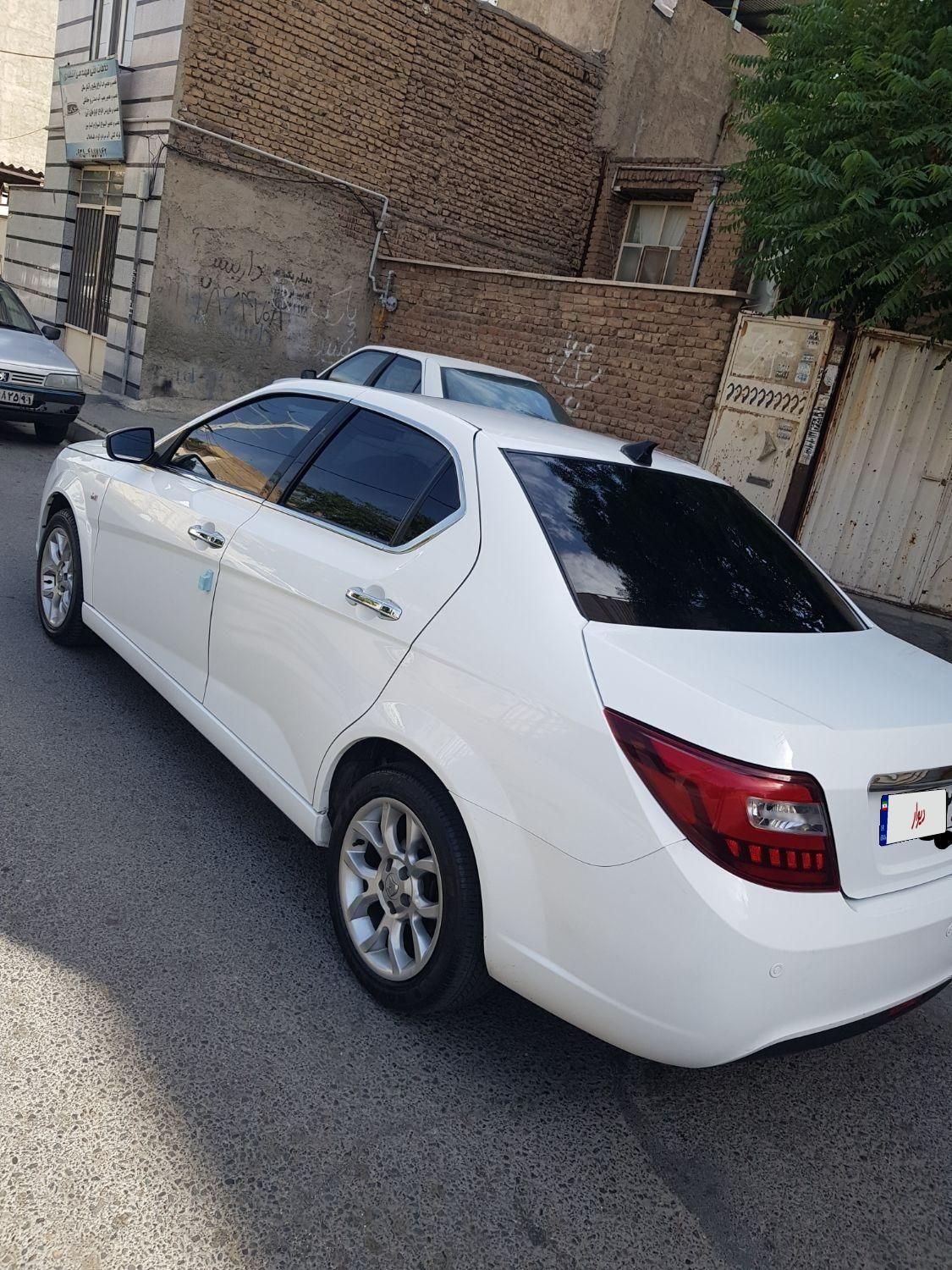 دنا پلاس اتوماتیک توربو - 1402