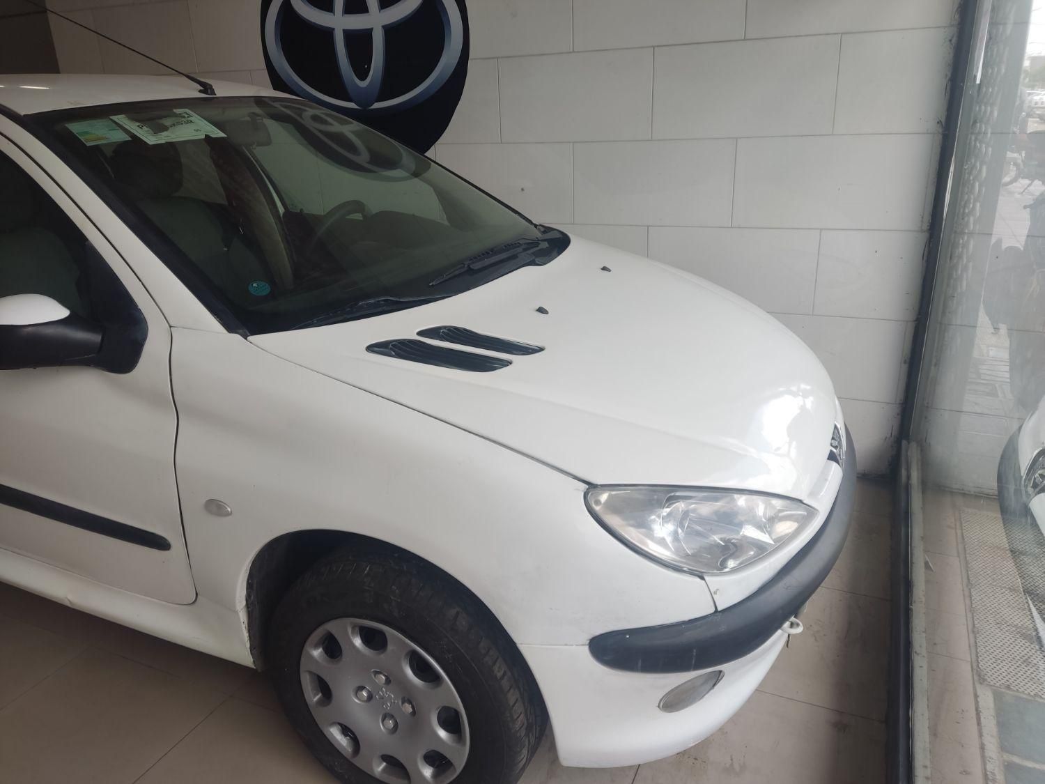 پژو 206 SD v8 - 1390