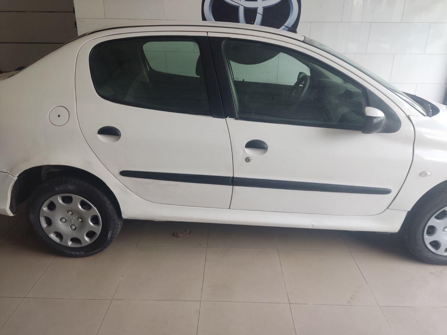 پژو 206 SD v8 - 1390