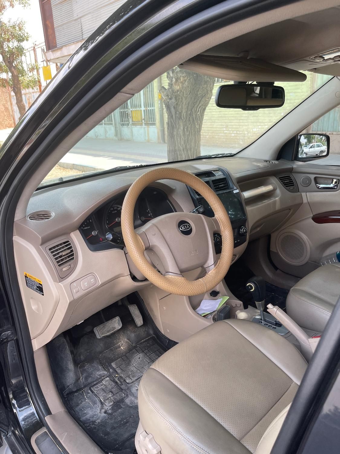 کیا اسپورتیج 6 سیلندر 2700cc - 2010