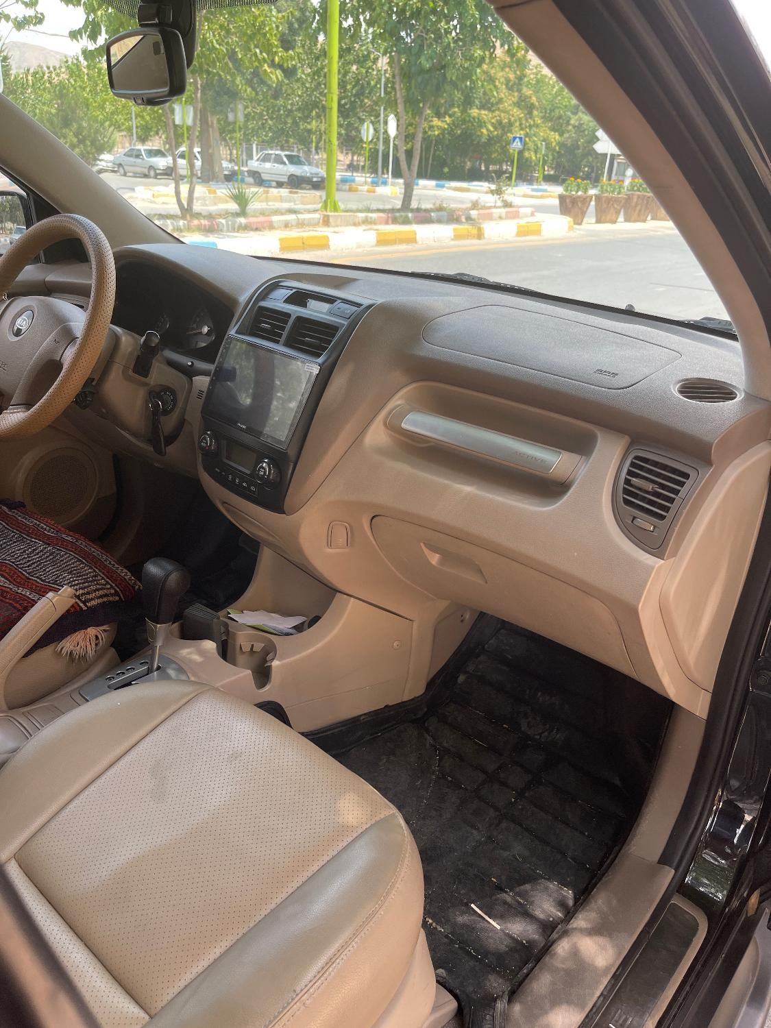 کیا اسپورتیج 6 سیلندر 2700cc - 2010