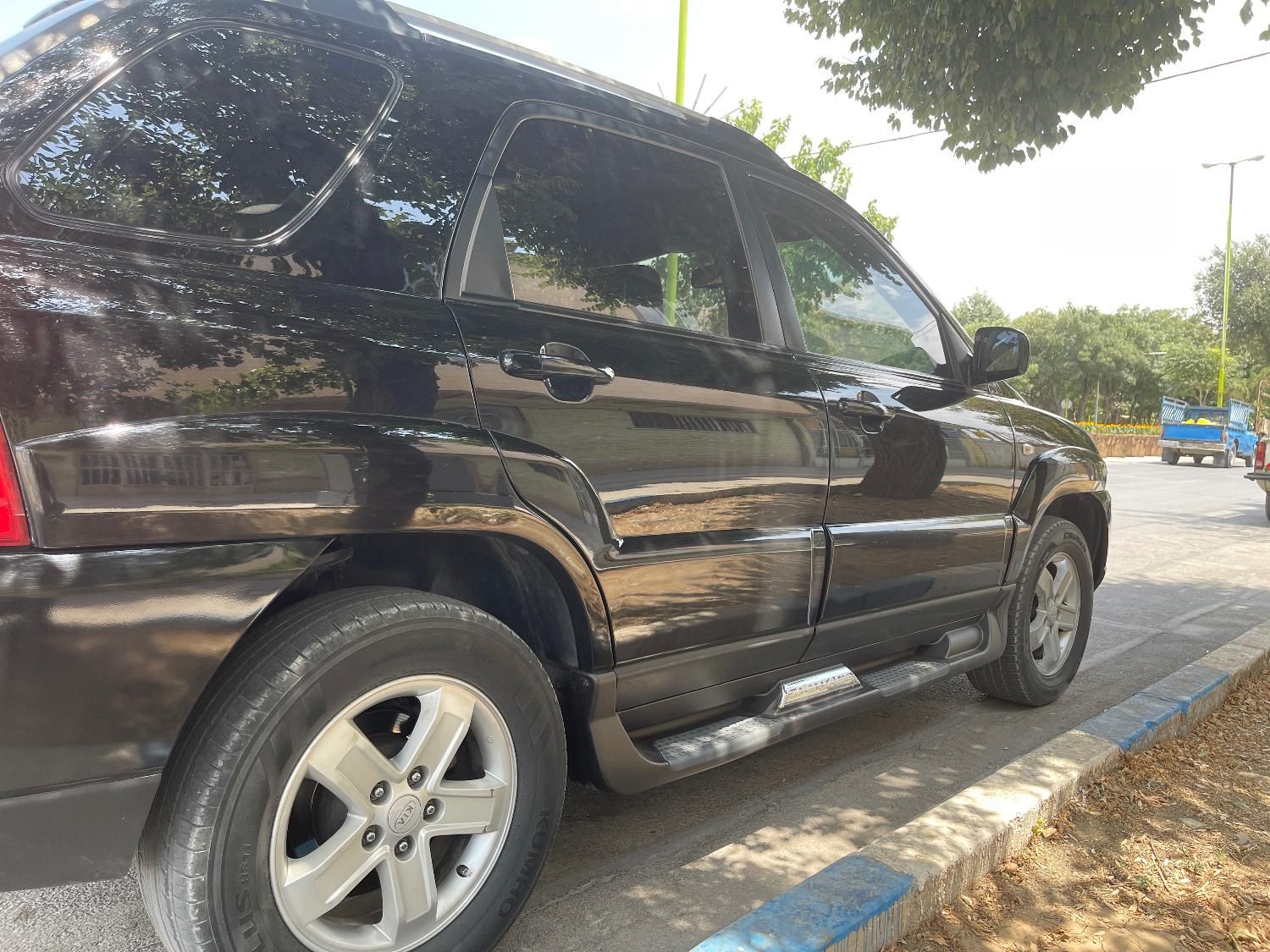 کیا اسپورتیج 6 سیلندر 2700cc - 2010