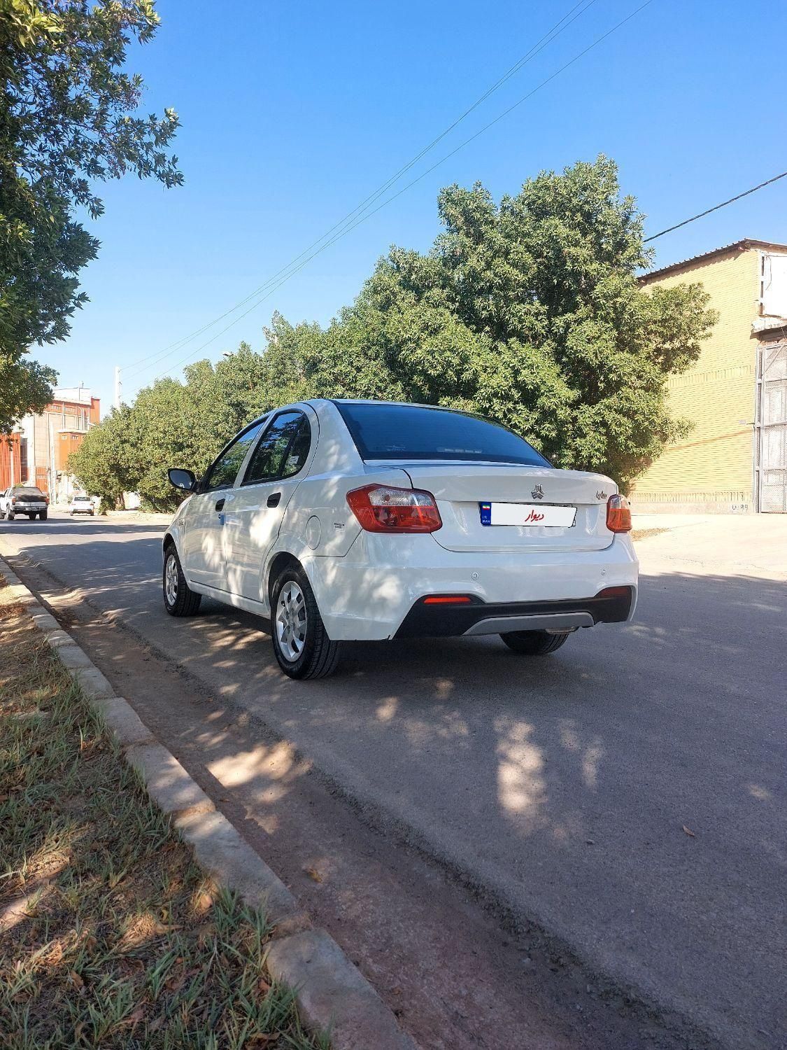 ساینا S دنده ای بنزینی - 1403
