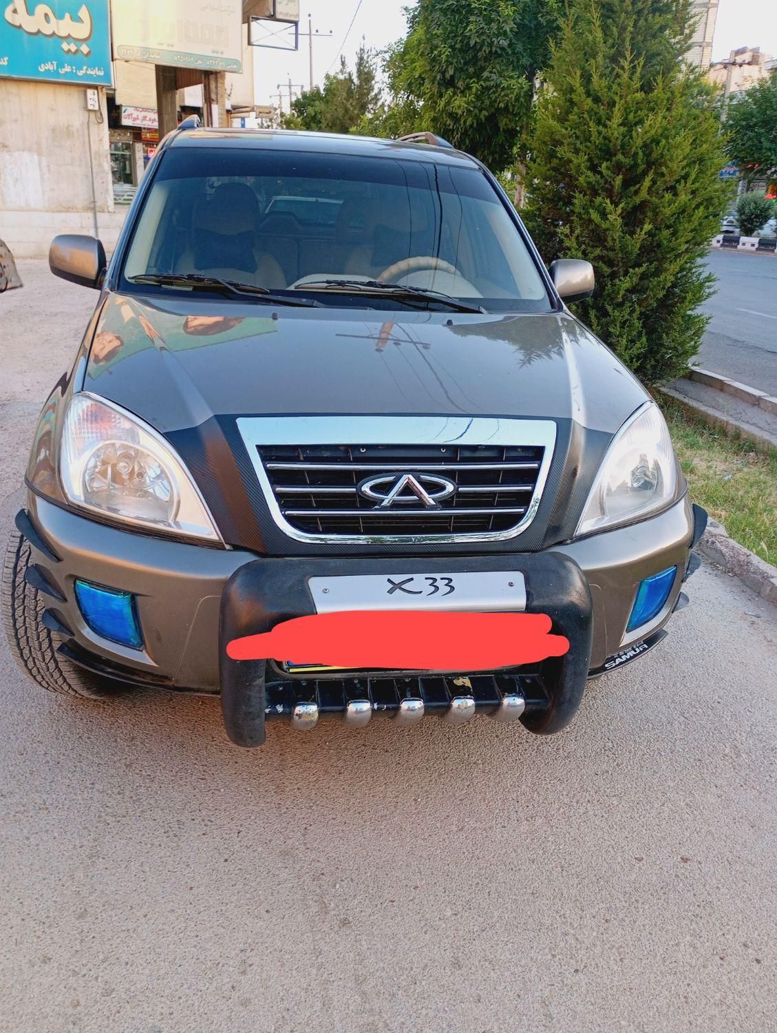 ام وی ام X33 دنده‌ای ساده - 2012