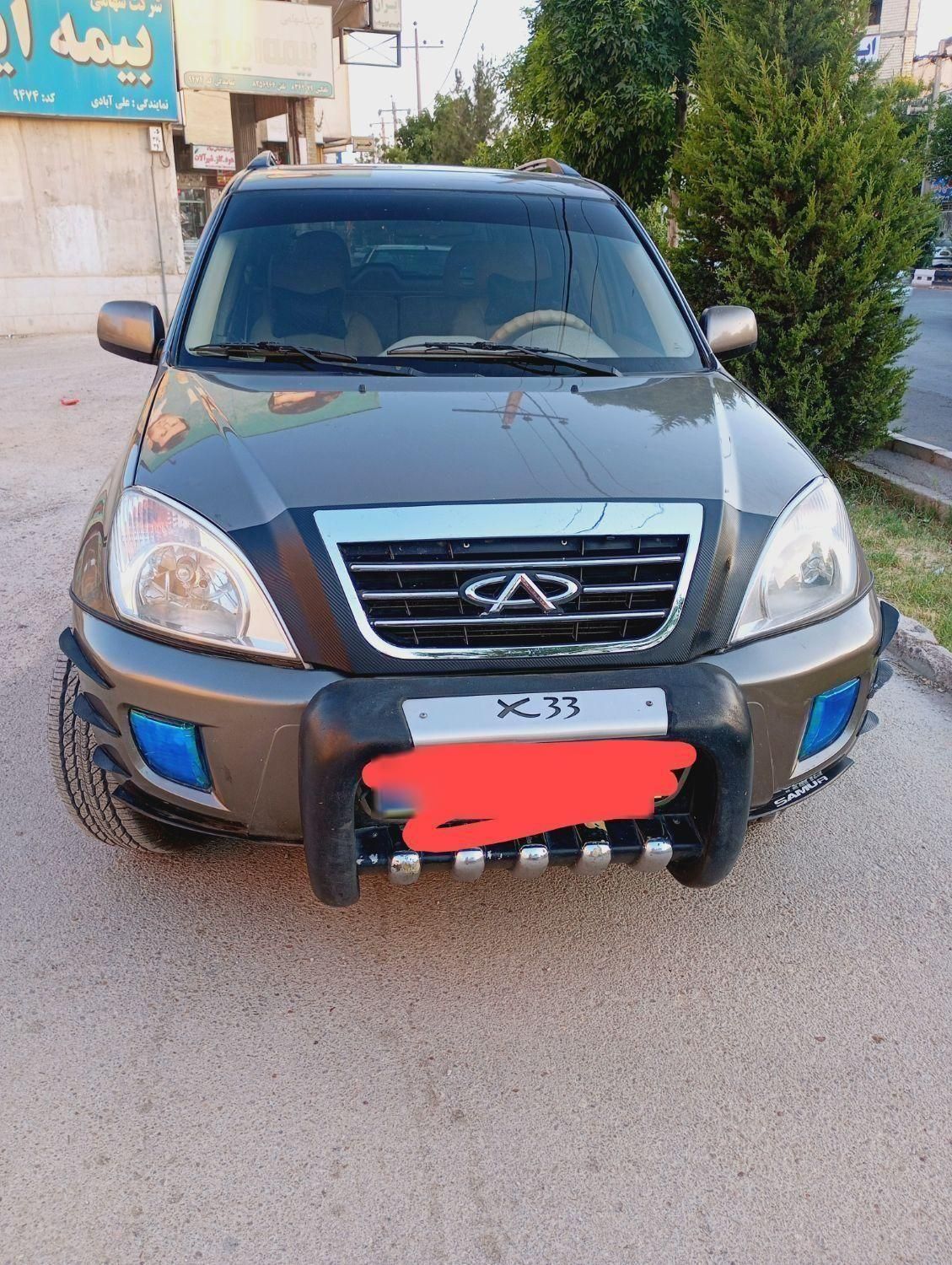 ام وی ام X33 دنده‌ای ساده - 2012