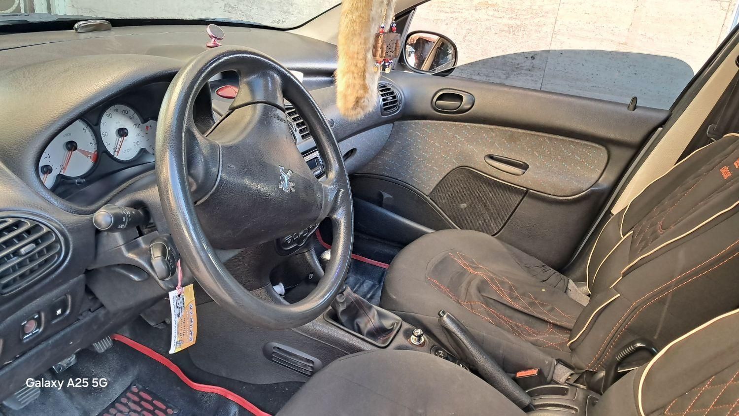 پژو 206 SD v8 - 1390