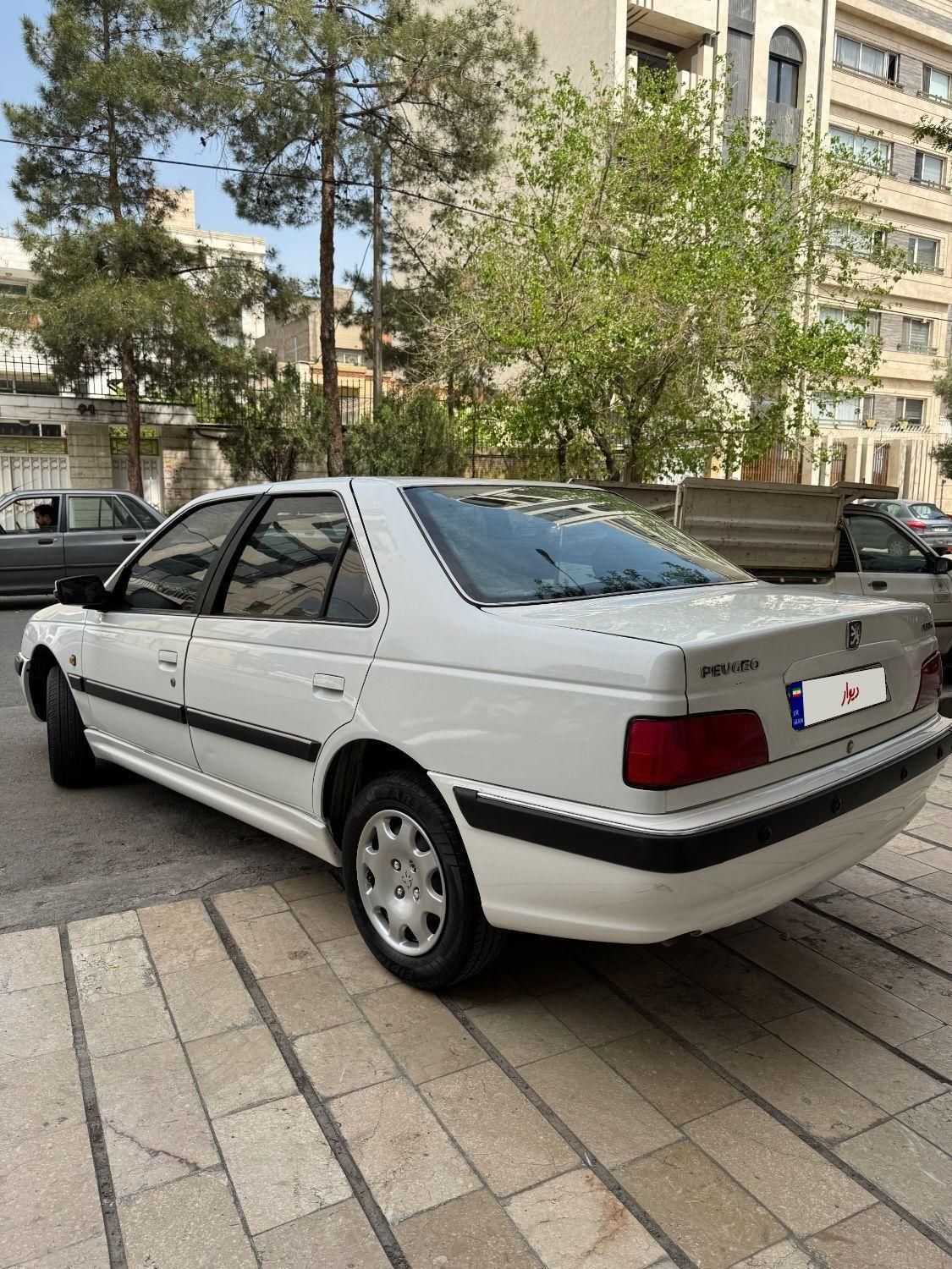 پژو پارس سال - 1392