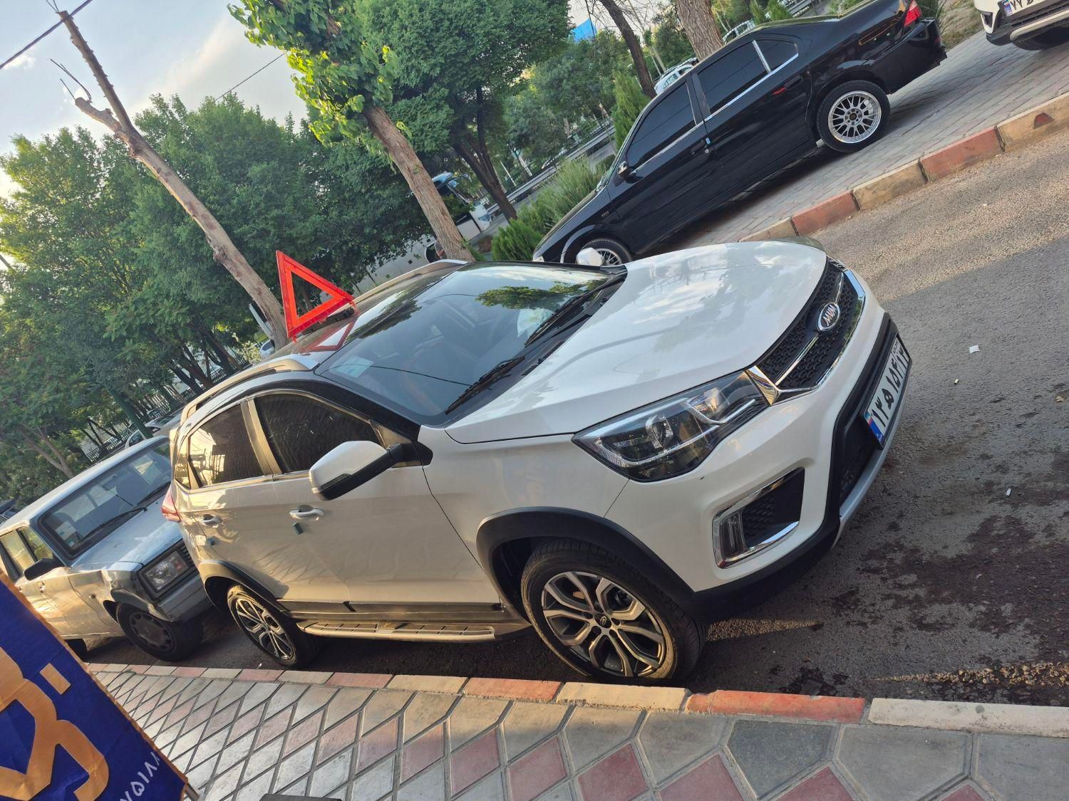 خودرو ام وی ام، X22 آگهی ann_17928690