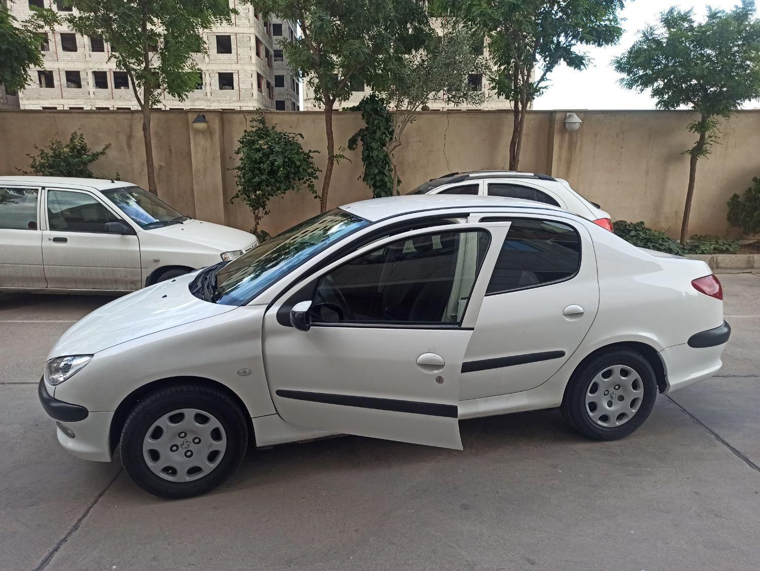 پژو 206 SD v8 - 1390