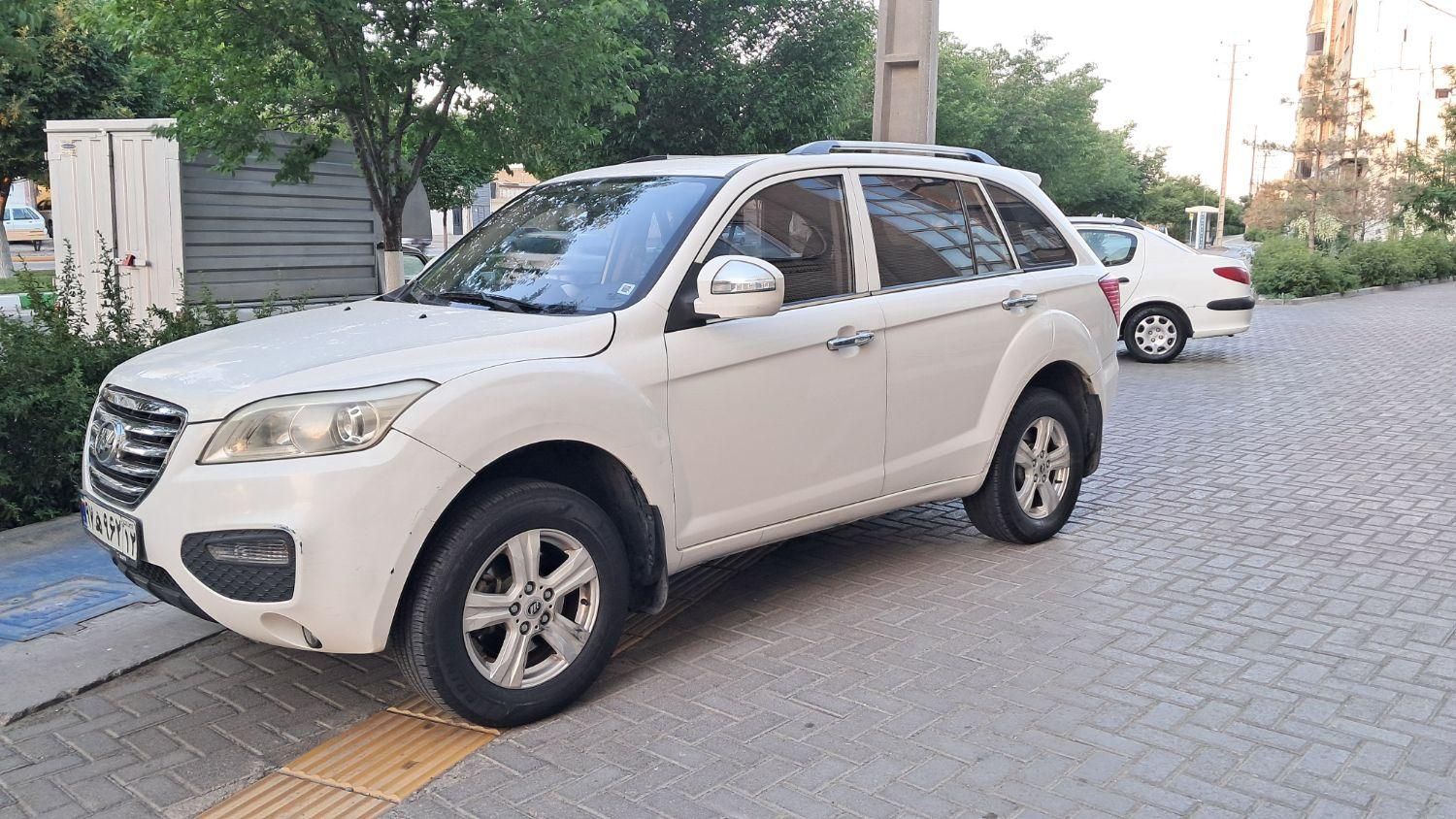 لیفان X60 دنده‌ای - 2014