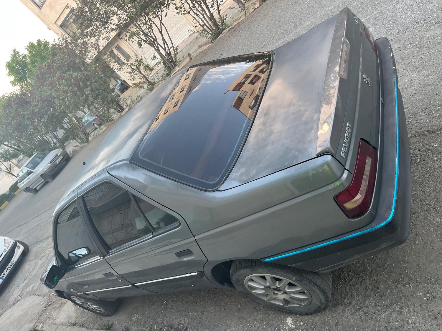 پژو 405 SLX بنزینی TU5 - 1391