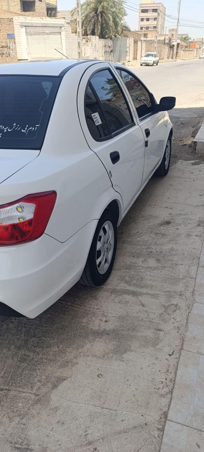 ساینا S دنده ای بنزینی - 1402