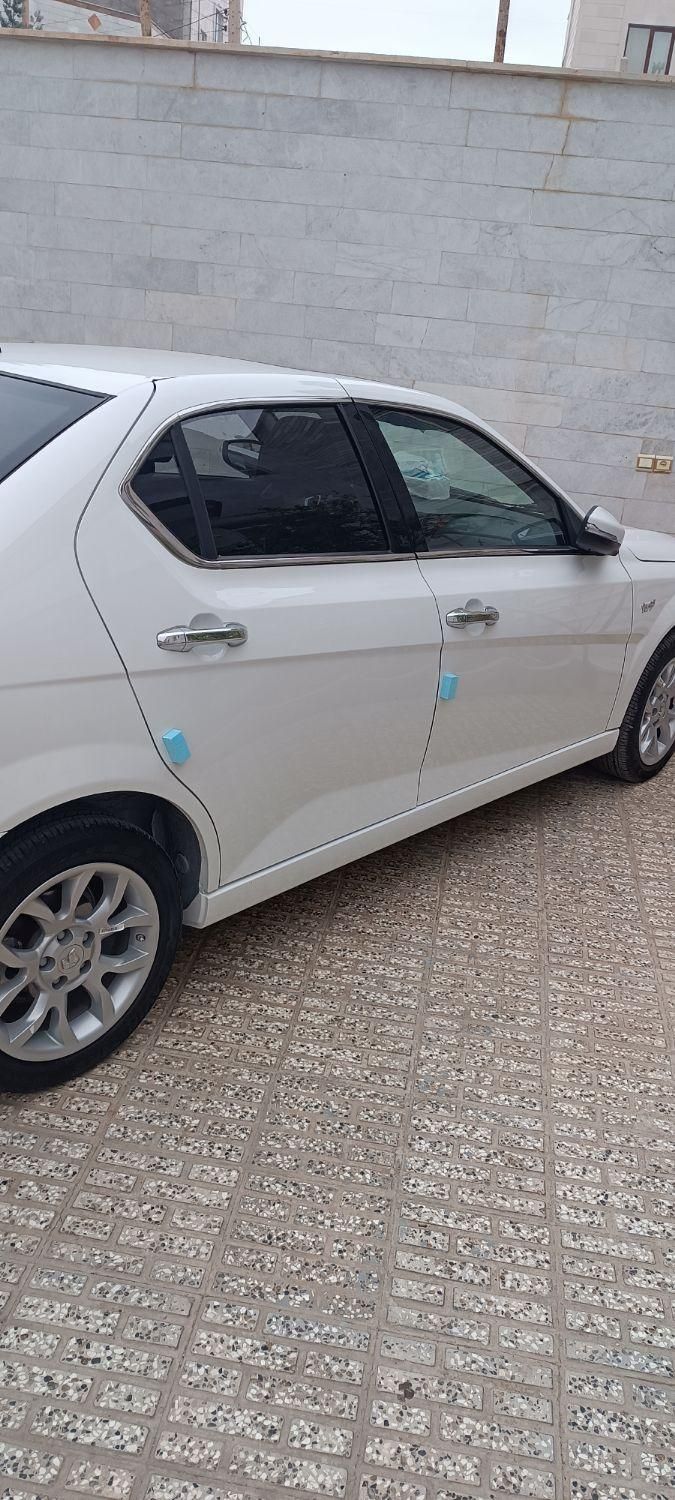 خودرو دنا، پلاس آگهی ann_17930753