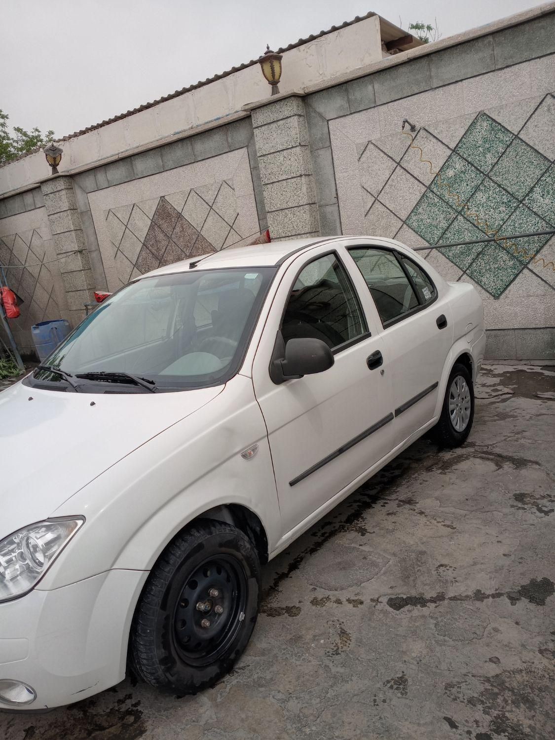 تیبا صندوق دار SX - 1400