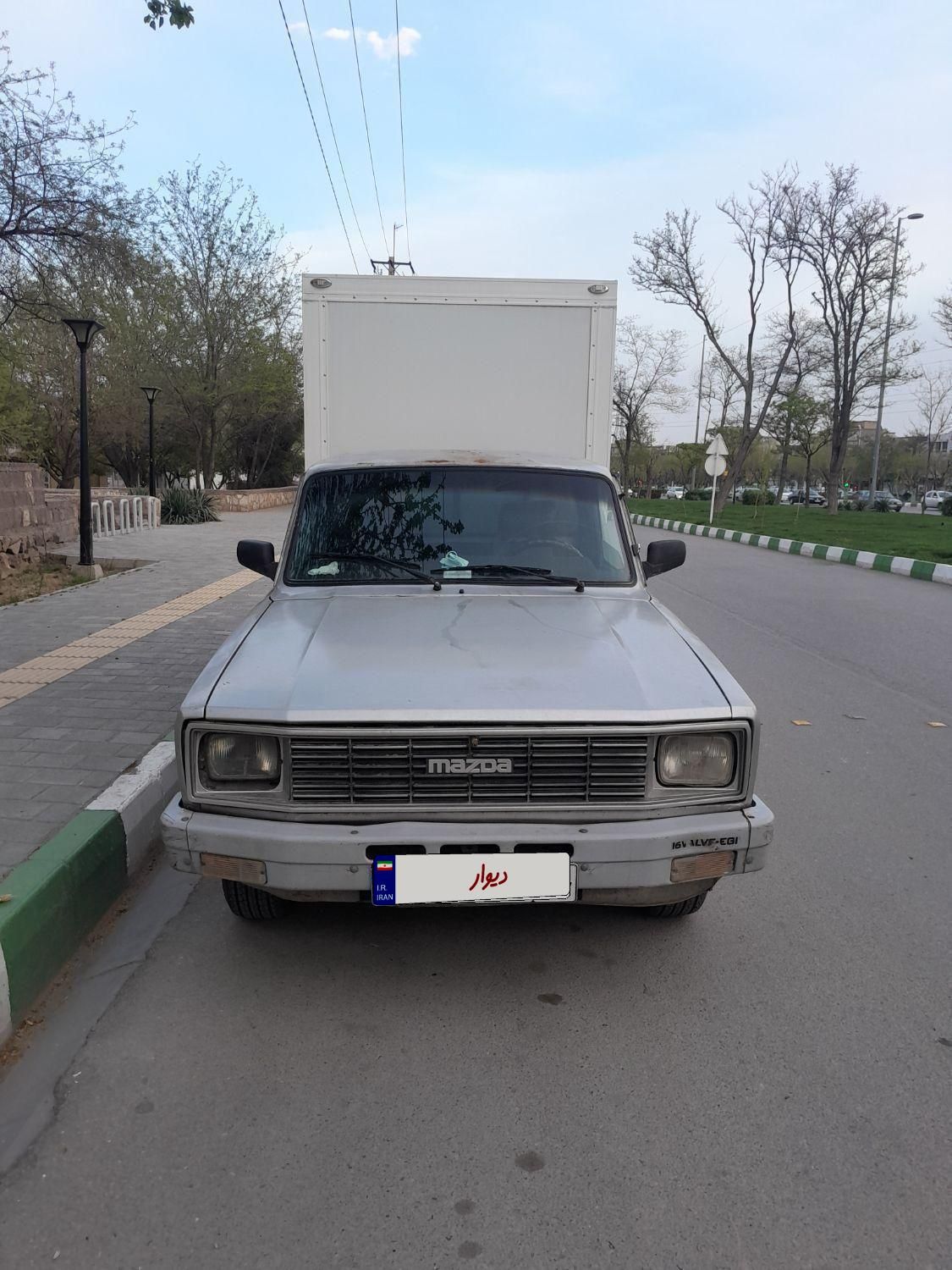 مزدا وانت تک کابین دنده‌ای - 1389