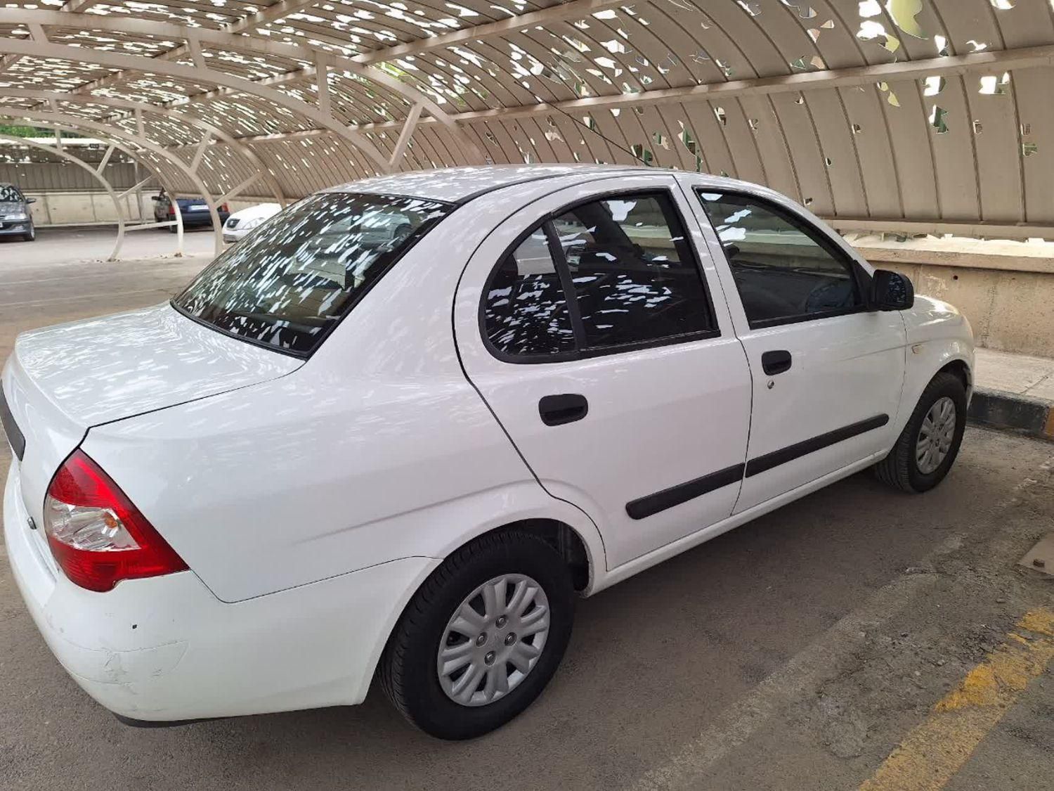 تیبا صندوق دار SX - 1393