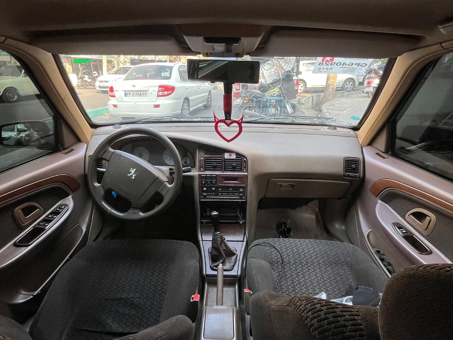 پژو پارس سال - 1392